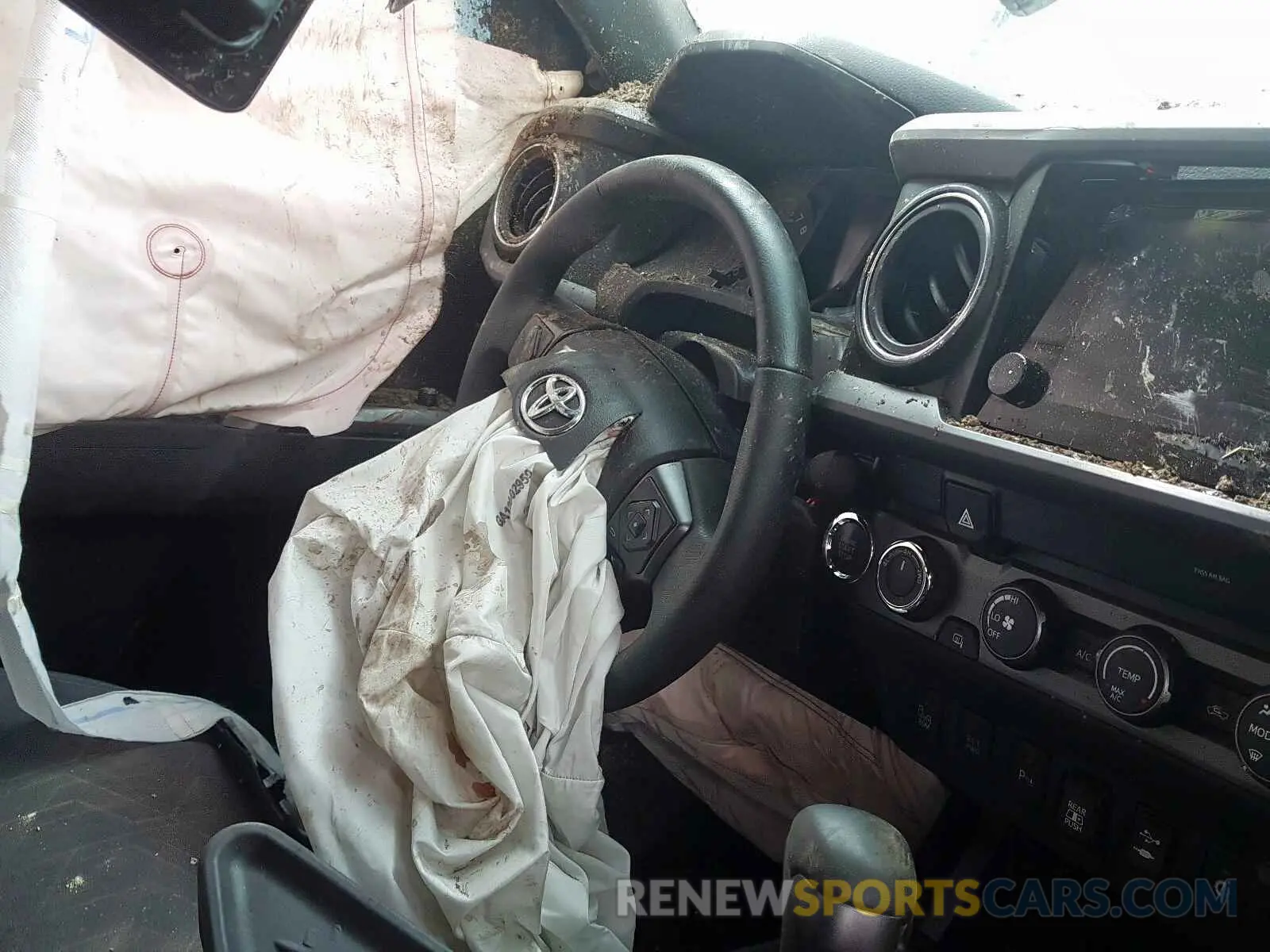 9 Photograph of a damaged car 3TMDZ5BN5KM065679 TOYOTA TACOMA 2019