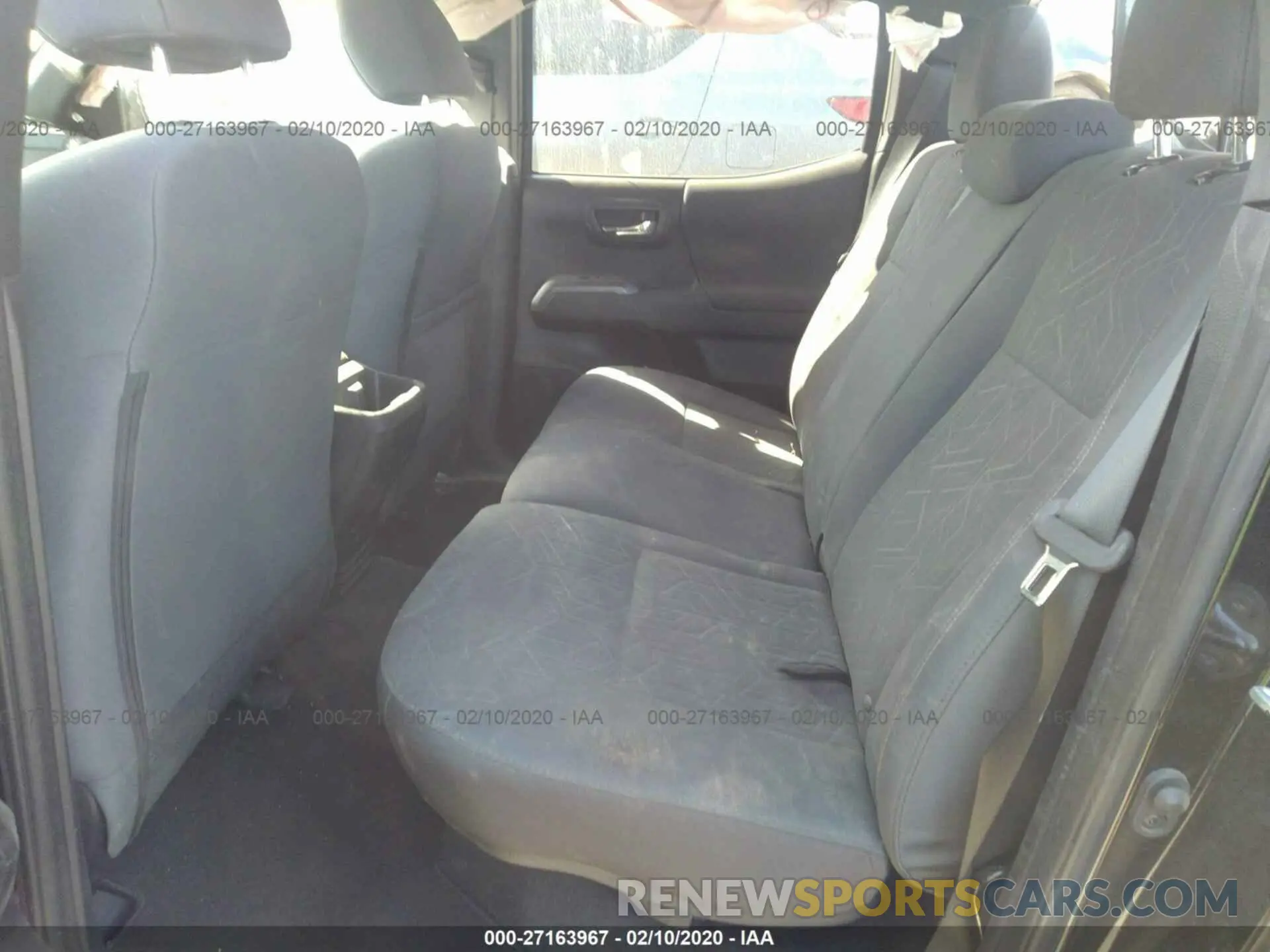 8 Photograph of a damaged car 3TMDZ5BN7KM057311 TOYOTA TACOMA 2019
