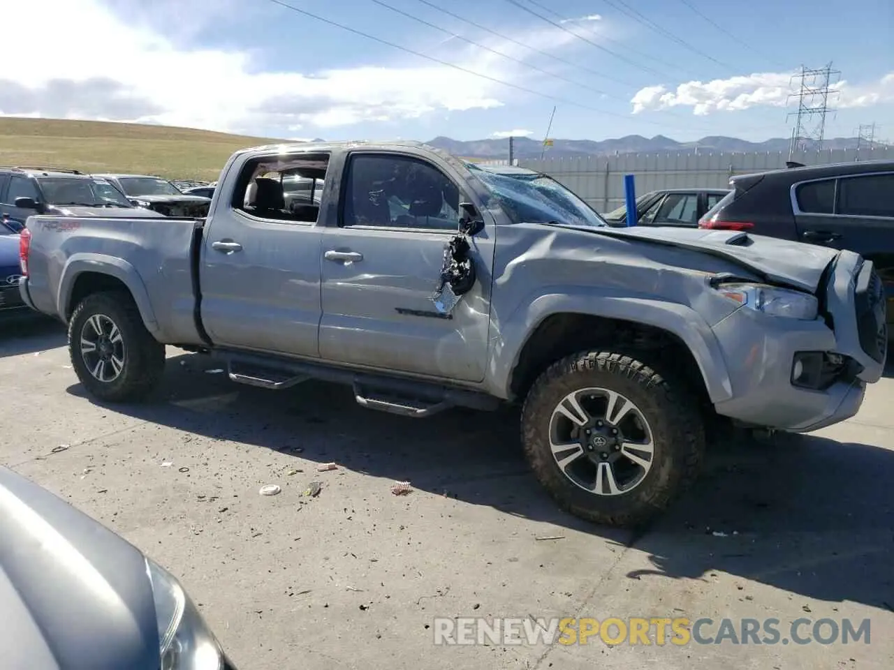 4 Фотография поврежденного автомобиля 3TMDZ5BN8KM069726 TOYOTA TACOMA 2019
