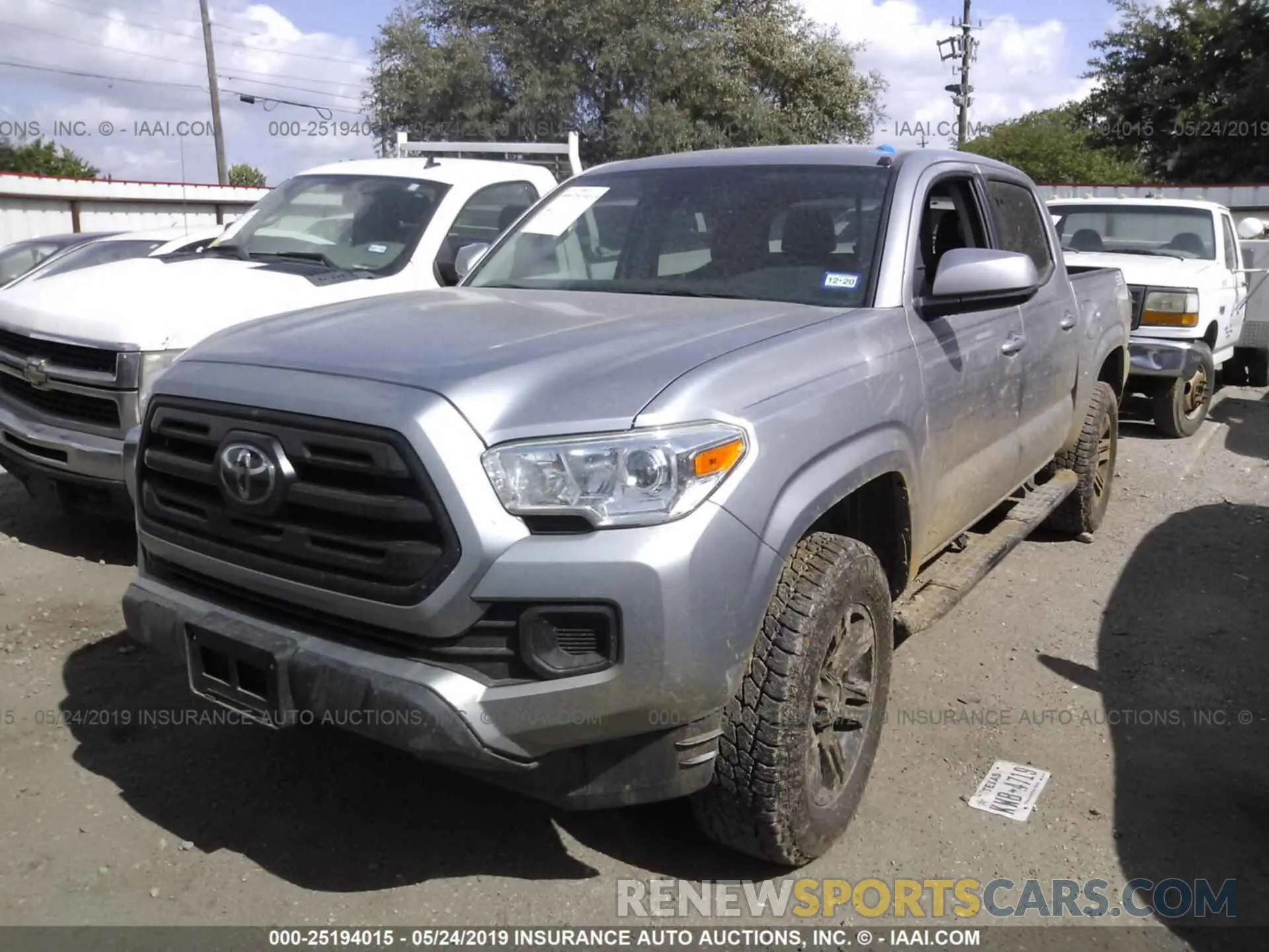 2 Photograph of a damaged car 5TFAX5GN2KX140818 TOYOTA TACOMA 2019