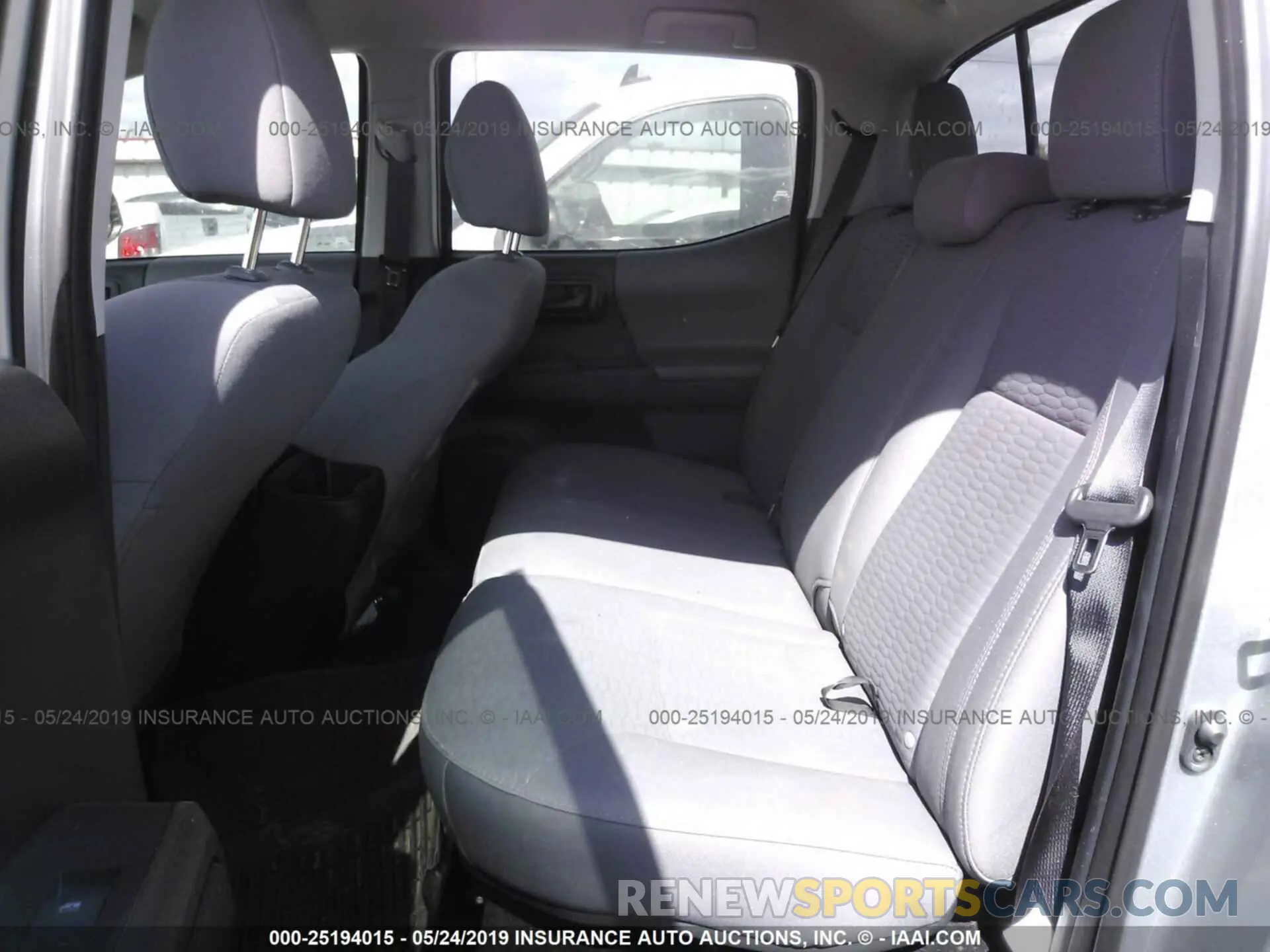 8 Photograph of a damaged car 5TFAX5GN2KX140818 TOYOTA TACOMA 2019