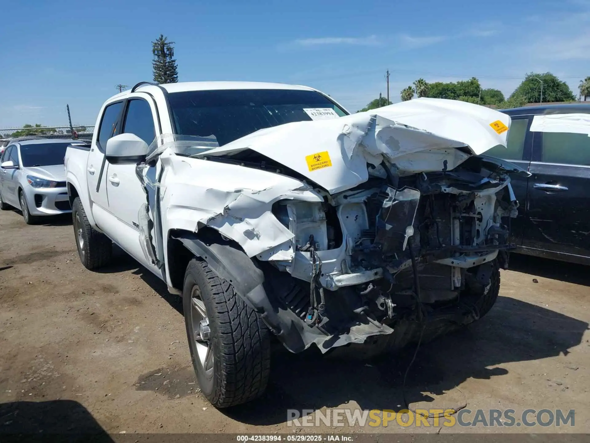13 Photograph of a damaged car 5TFAX5GN2KX144352 TOYOTA TACOMA 2019