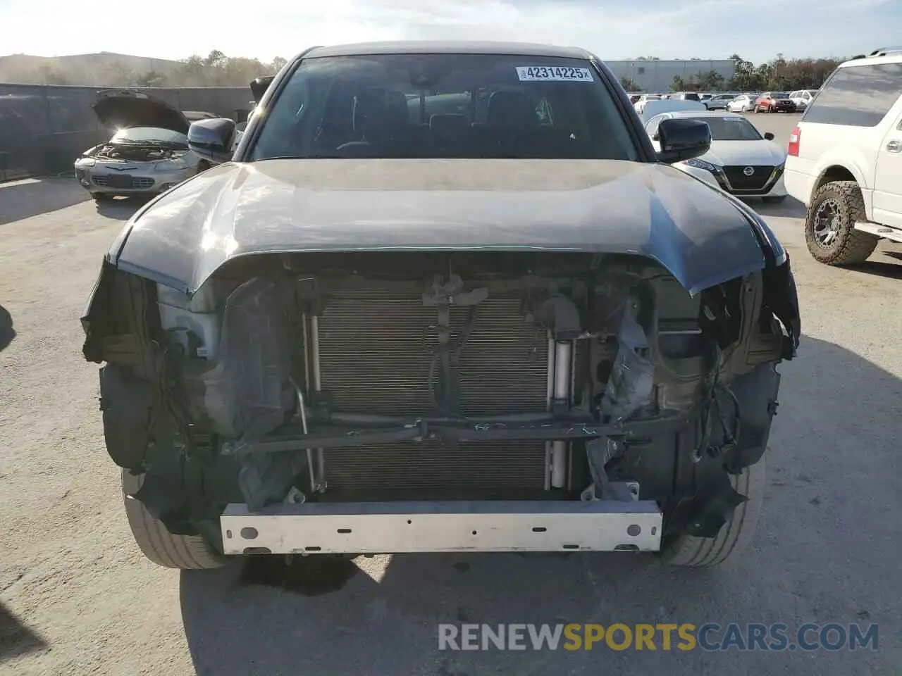 5 Photograph of a damaged car 5TFAX5GN2KX156355 TOYOTA TACOMA 2019