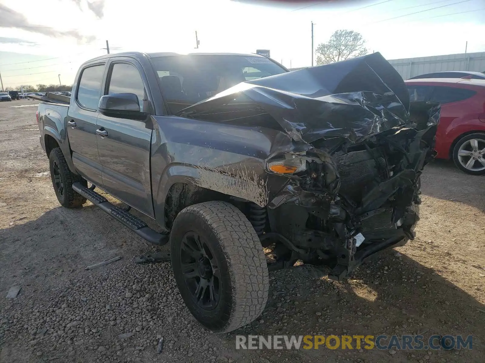 1 Photograph of a damaged car 5TFAX5GN3KX152864 TOYOTA TACOMA 2019