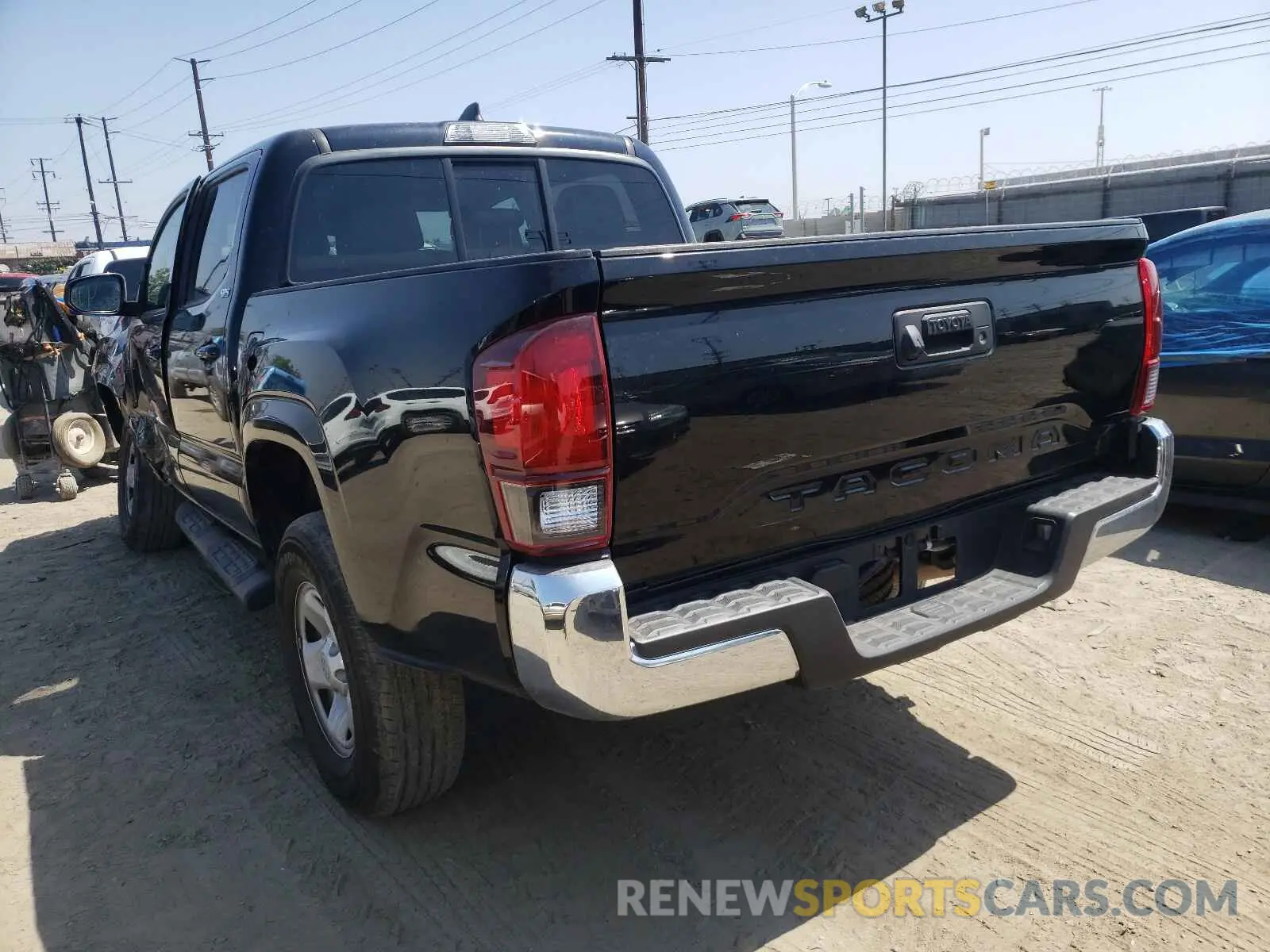 3 Photograph of a damaged car 5TFAX5GN5KX135449 TOYOTA TACOMA 2019