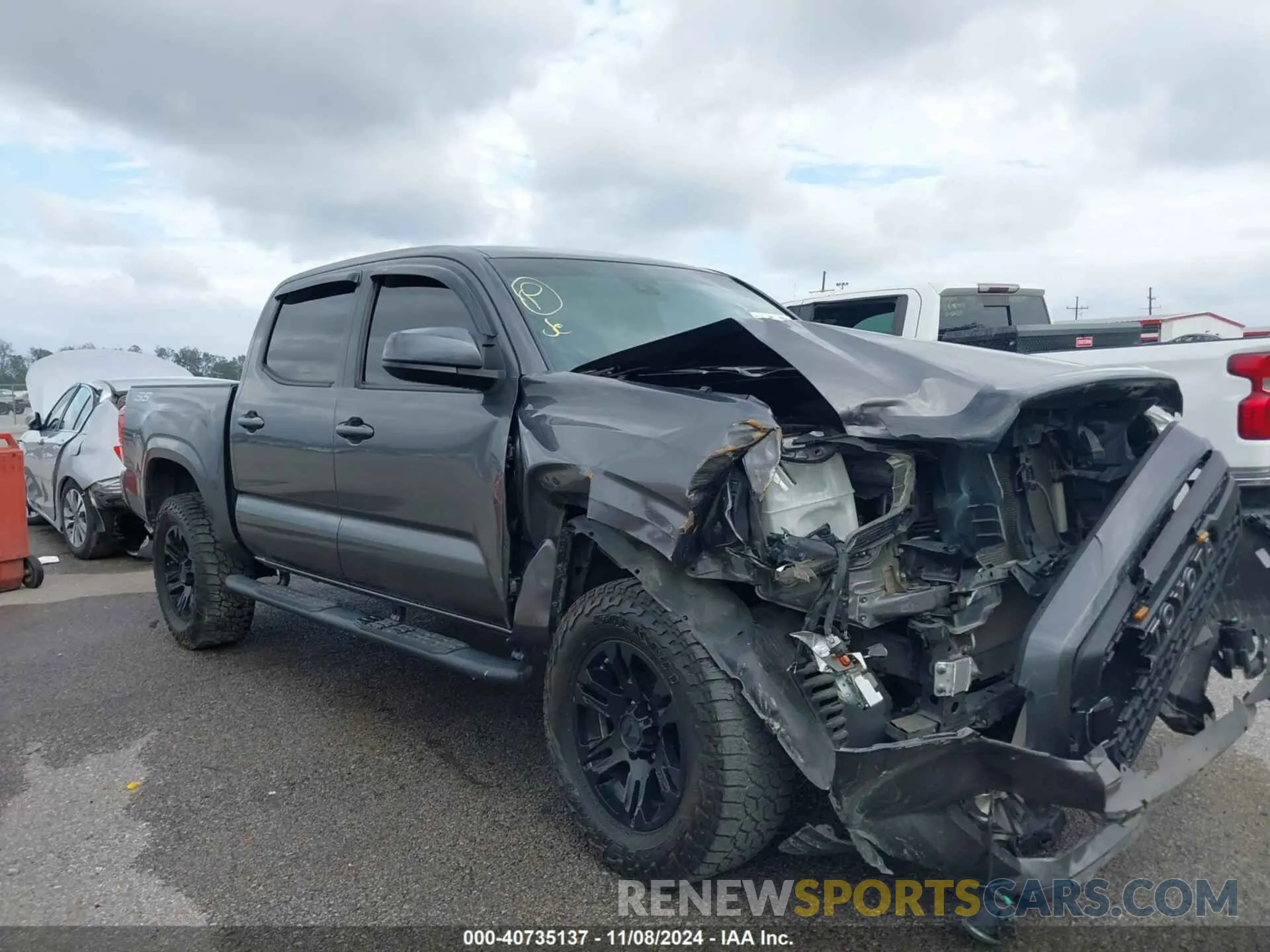 1 Photograph of a damaged car 5TFAX5GN5KX152090 TOYOTA TACOMA 2019