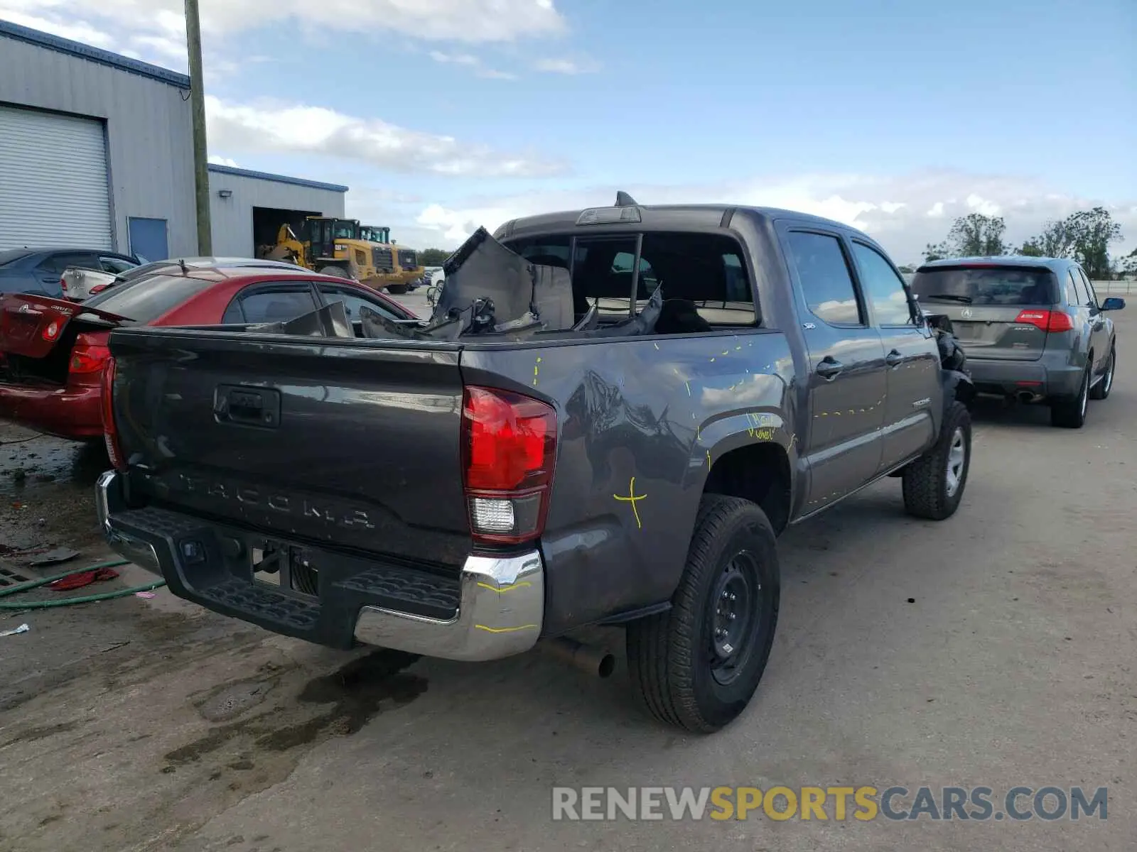 4 Photograph of a damaged car 5TFAX5GN6KX139333 TOYOTA TACOMA 2019