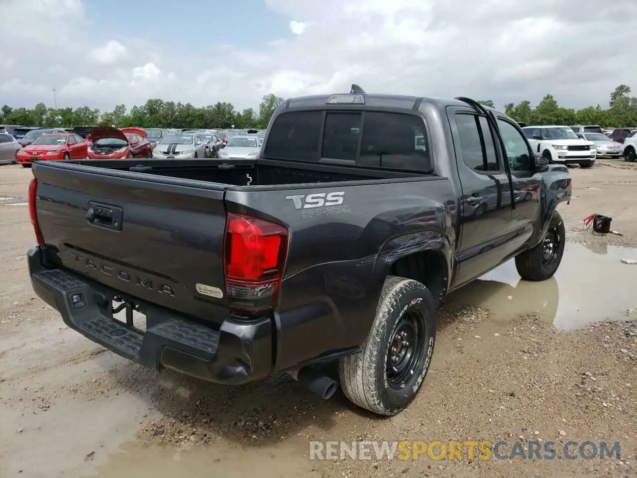 4 Photograph of a damaged car 5TFAX5GN8KX133789 TOYOTA TACOMA 2019