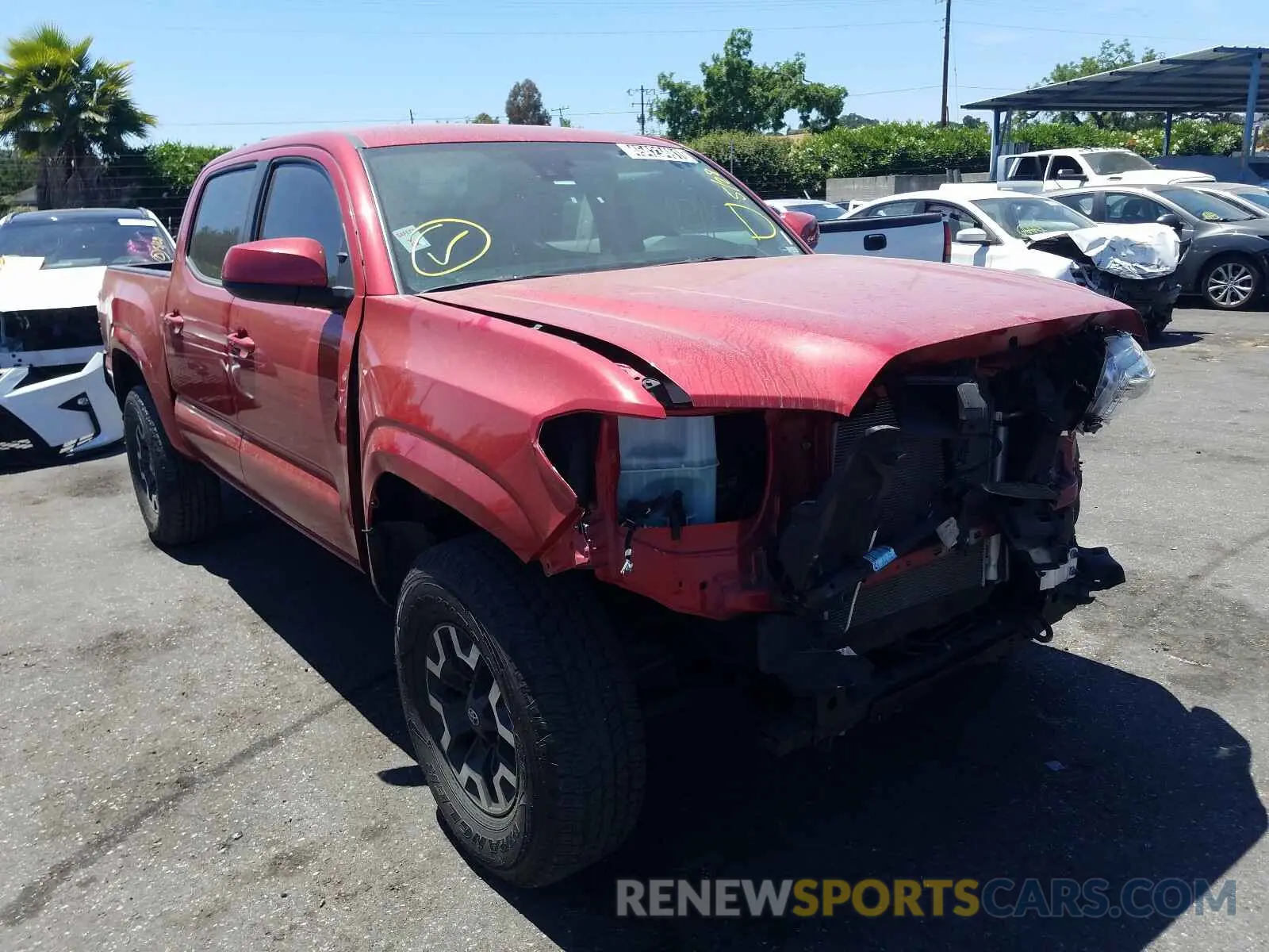 1 Photograph of a damaged car 5TFAX5GN8KX140273 TOYOTA TACOMA 2019