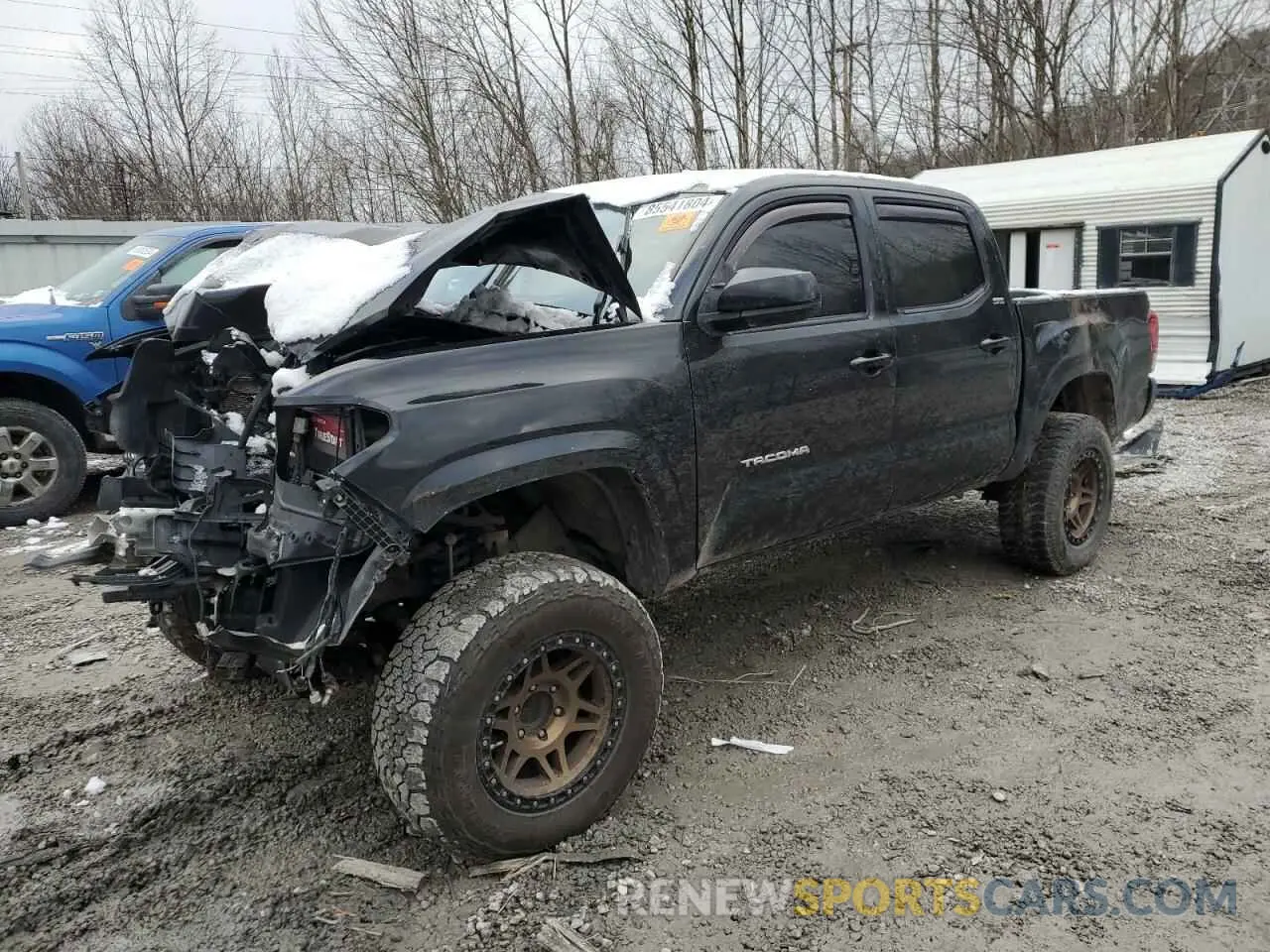 1 Photograph of a damaged car 5TFAX5GN8KX142542 TOYOTA TACOMA 2019