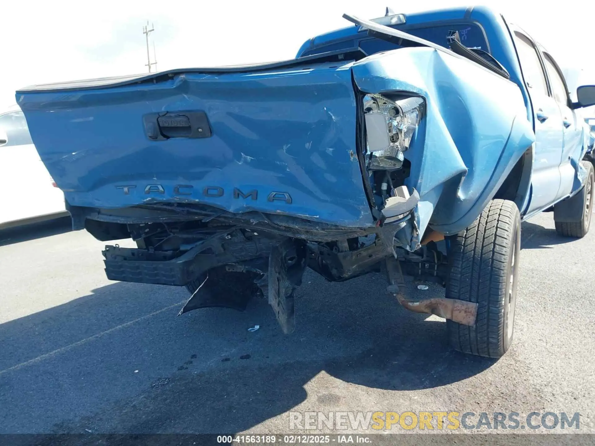 6 Фотография поврежденного автомобиля 5TFAX5GN9KX150536 TOYOTA TACOMA 2019