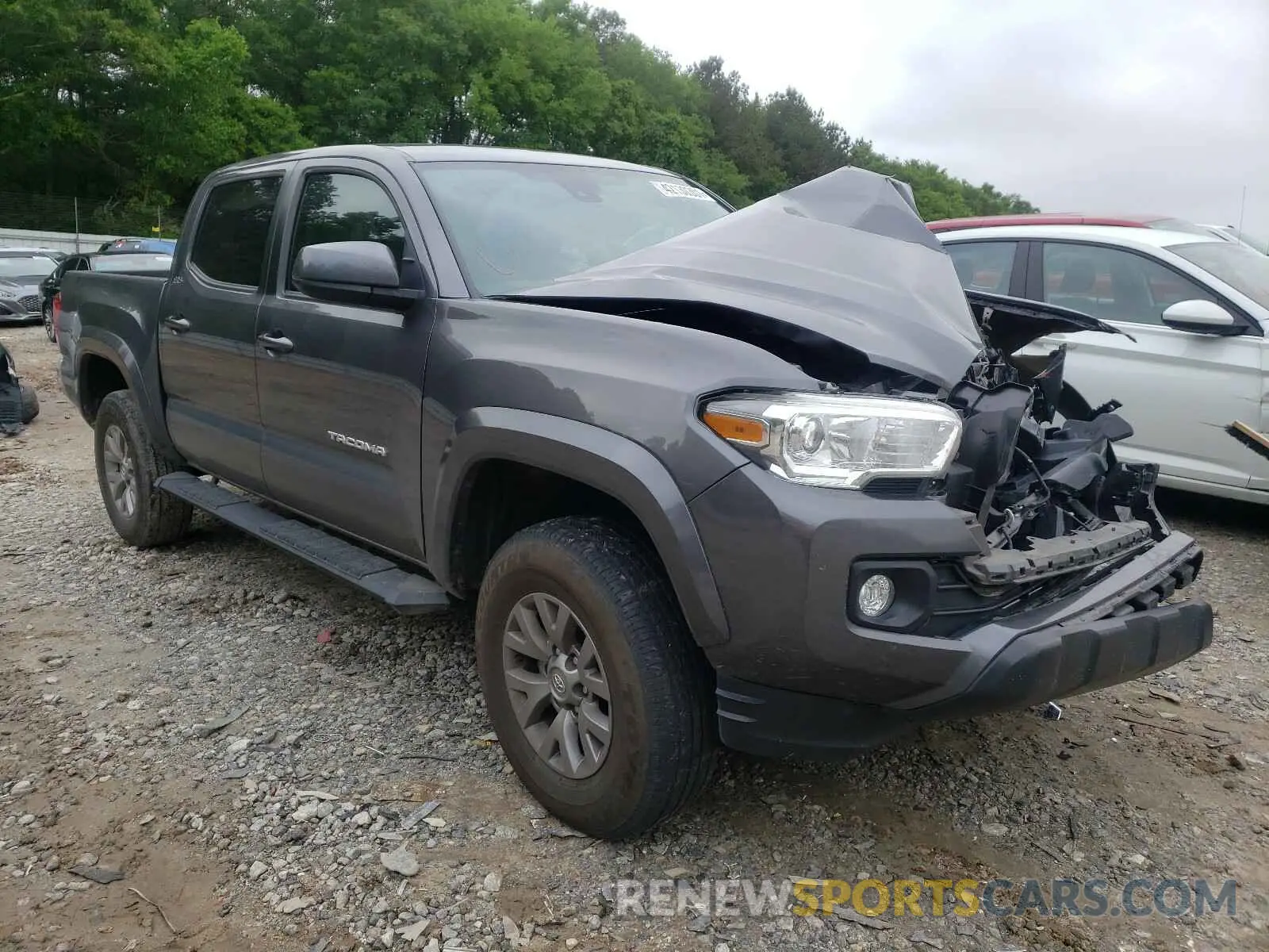 1 Photograph of a damaged car 5TFAZ5CN1KX079025 TOYOTA TACOMA 2019