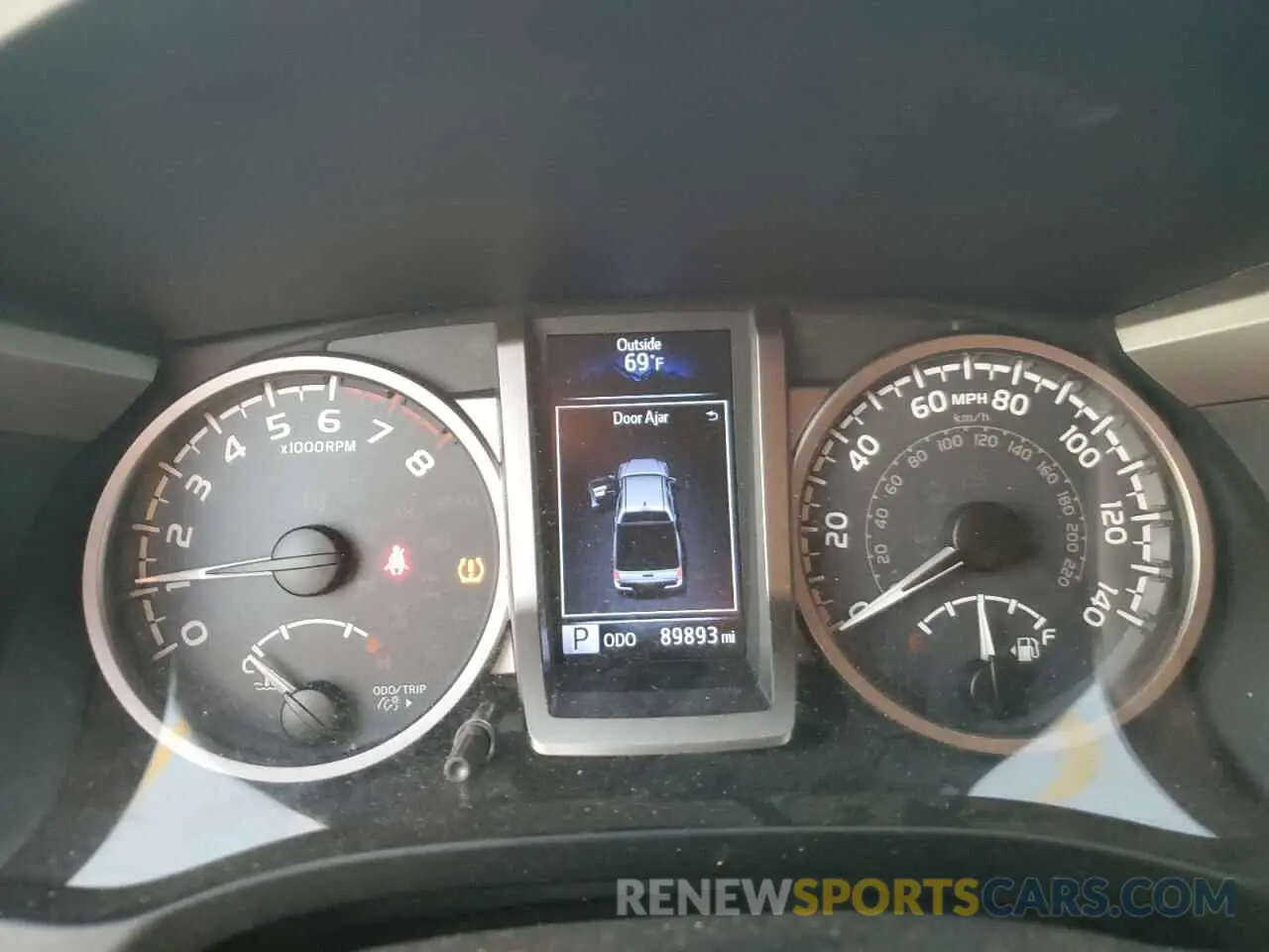 9 Photograph of a damaged car 5TFAZ5CN1KX083866 TOYOTA TACOMA 2019