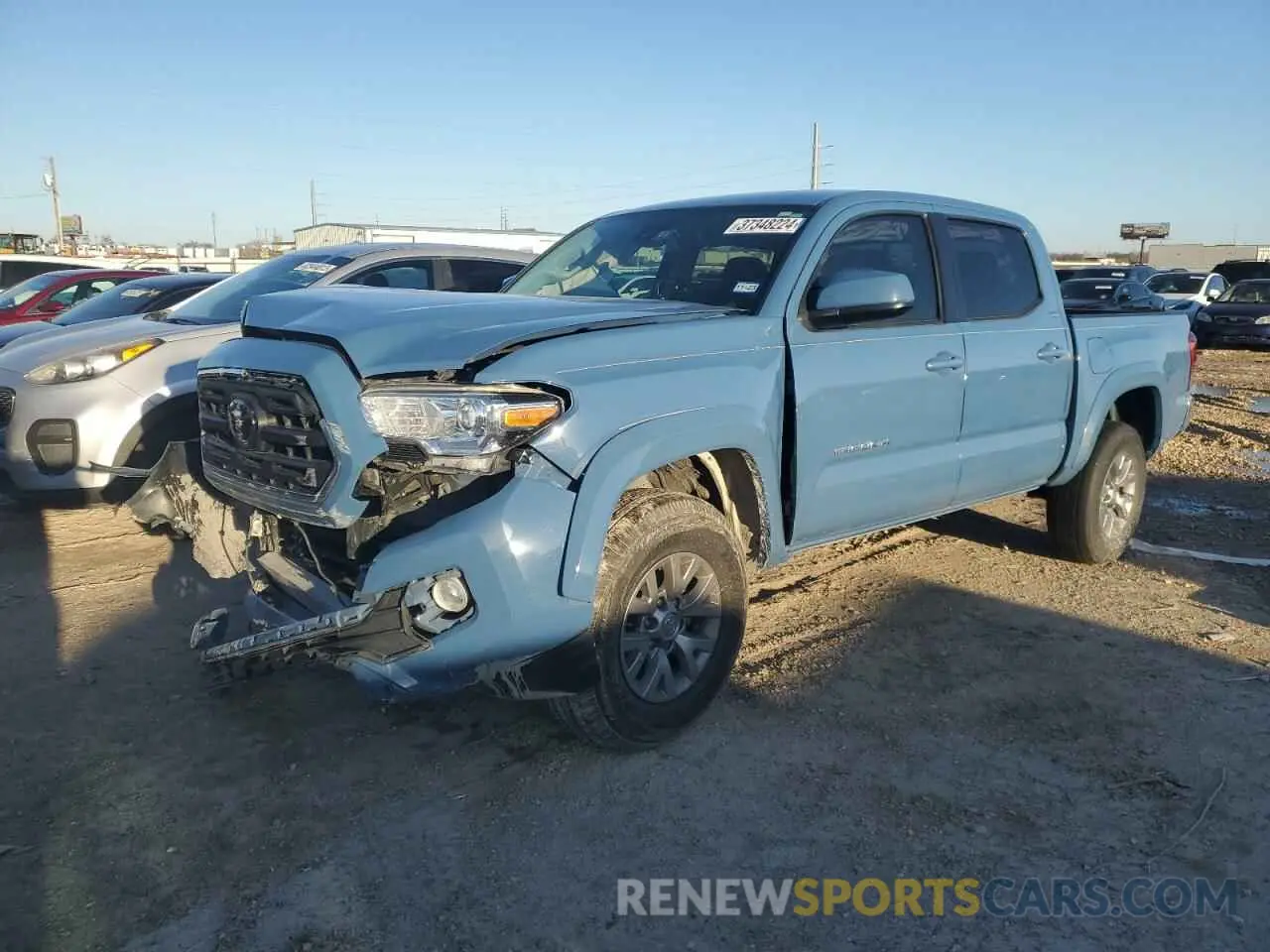 1 Photograph of a damaged car 5TFAZ5CN2KX083908 TOYOTA TACOMA 2019
