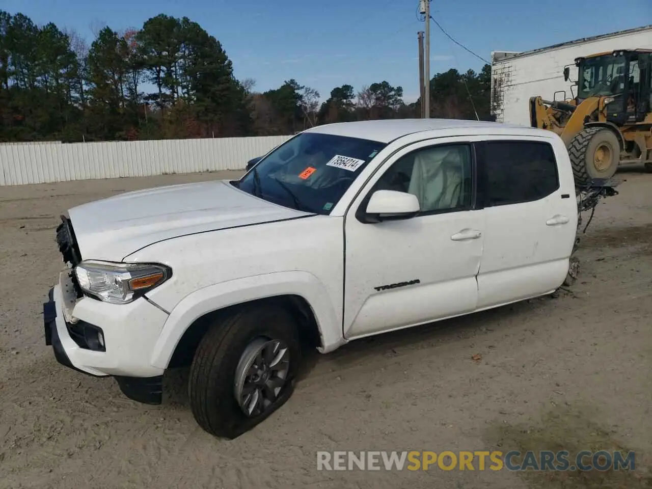 1 Photograph of a damaged car 5TFAZ5CN6KX072989 TOYOTA TACOMA 2019