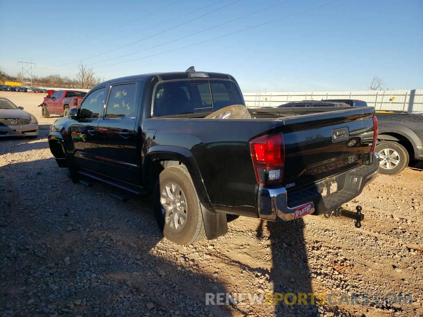 3 Photograph of a damaged car 5TFAZ5CN6KX073317 TOYOTA TACOMA 2019