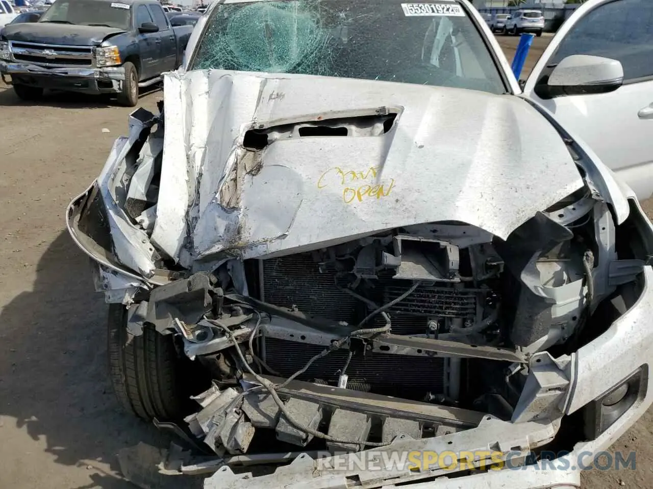7 Photograph of a damaged car 5TFAZ5CNXKX074888 TOYOTA TACOMA 2019