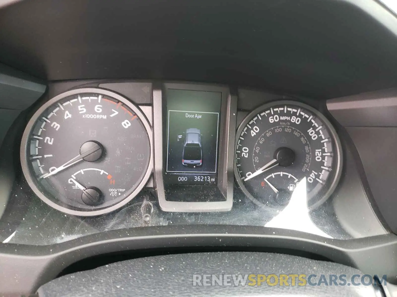8 Photograph of a damaged car 5TFAZ5CNXKX080027 TOYOTA TACOMA 2019