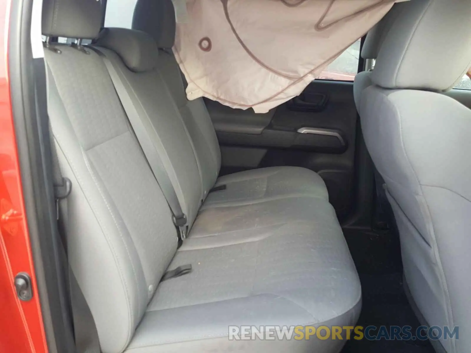 6 Photograph of a damaged car 5TFBZ5DN9KX004673 TOYOTA TACOMA 2019