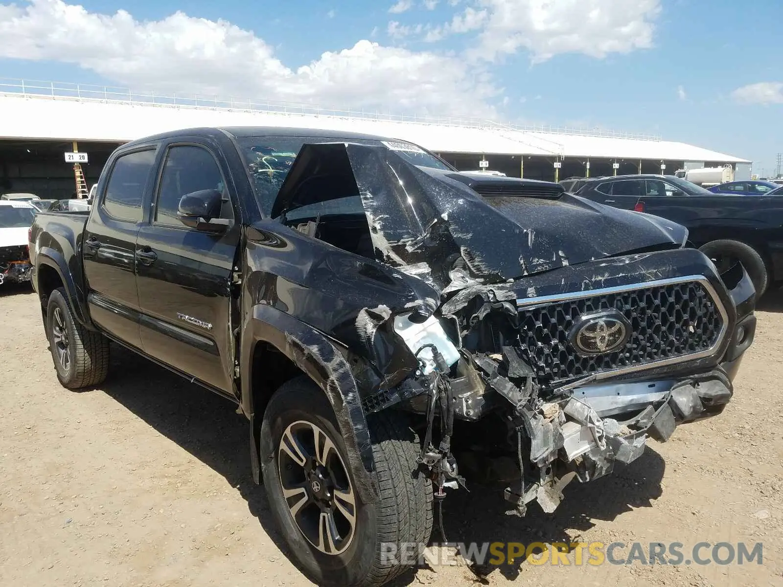 1 Photograph of a damaged car 5TFCZ5AN0KX171755 TOYOTA TACOMA 2019