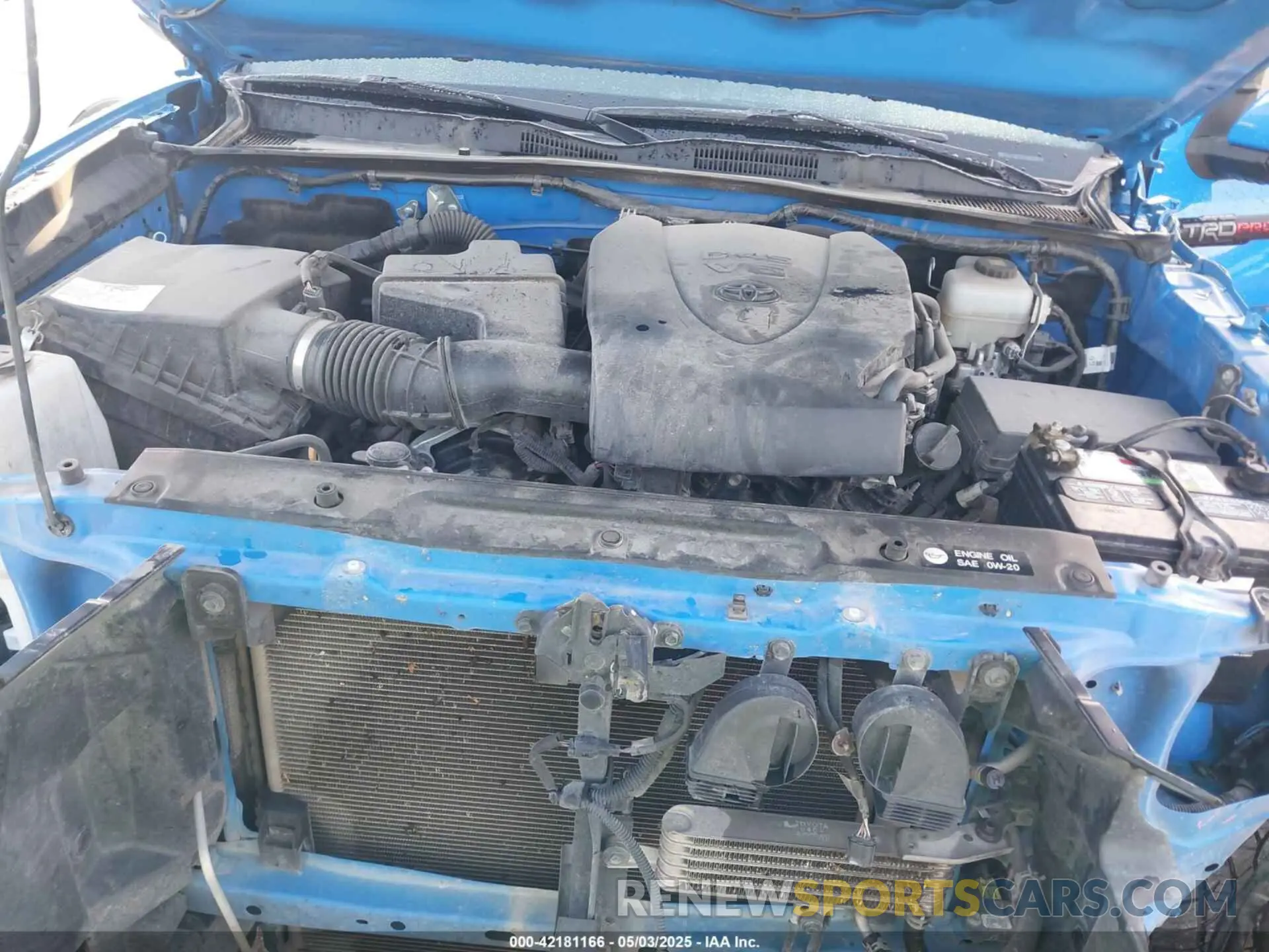 10 Фотография поврежденного автомобиля 5TFCZ5AN0KX201840 TOYOTA TACOMA 2019