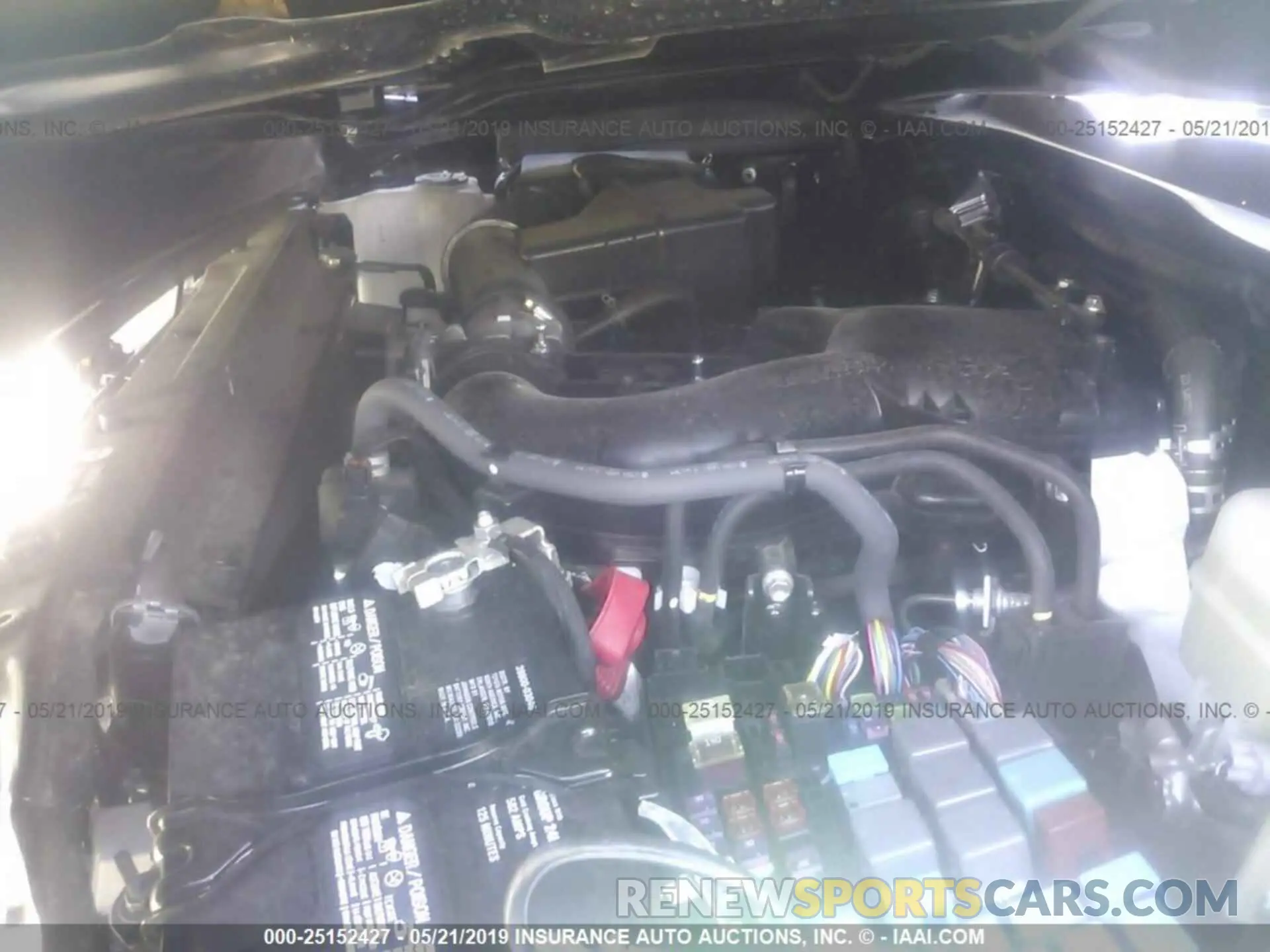 10 Photograph of a damaged car 5TFCZ5AN1KX174308 TOYOTA TACOMA 2019