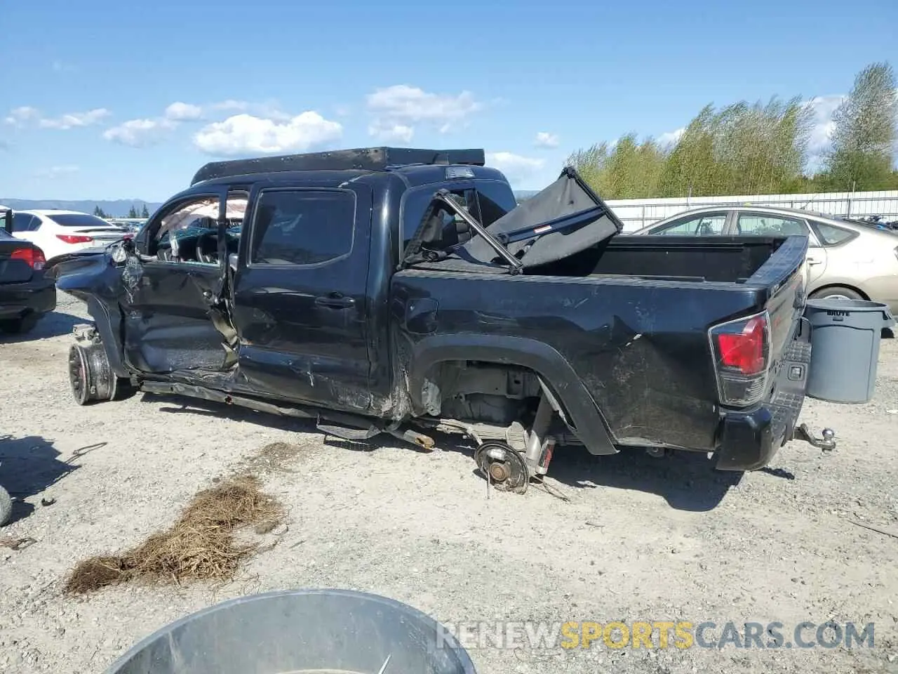 2 Photograph of a damaged car 5TFCZ5AN1KX192372 TOYOTA TACOMA 2019