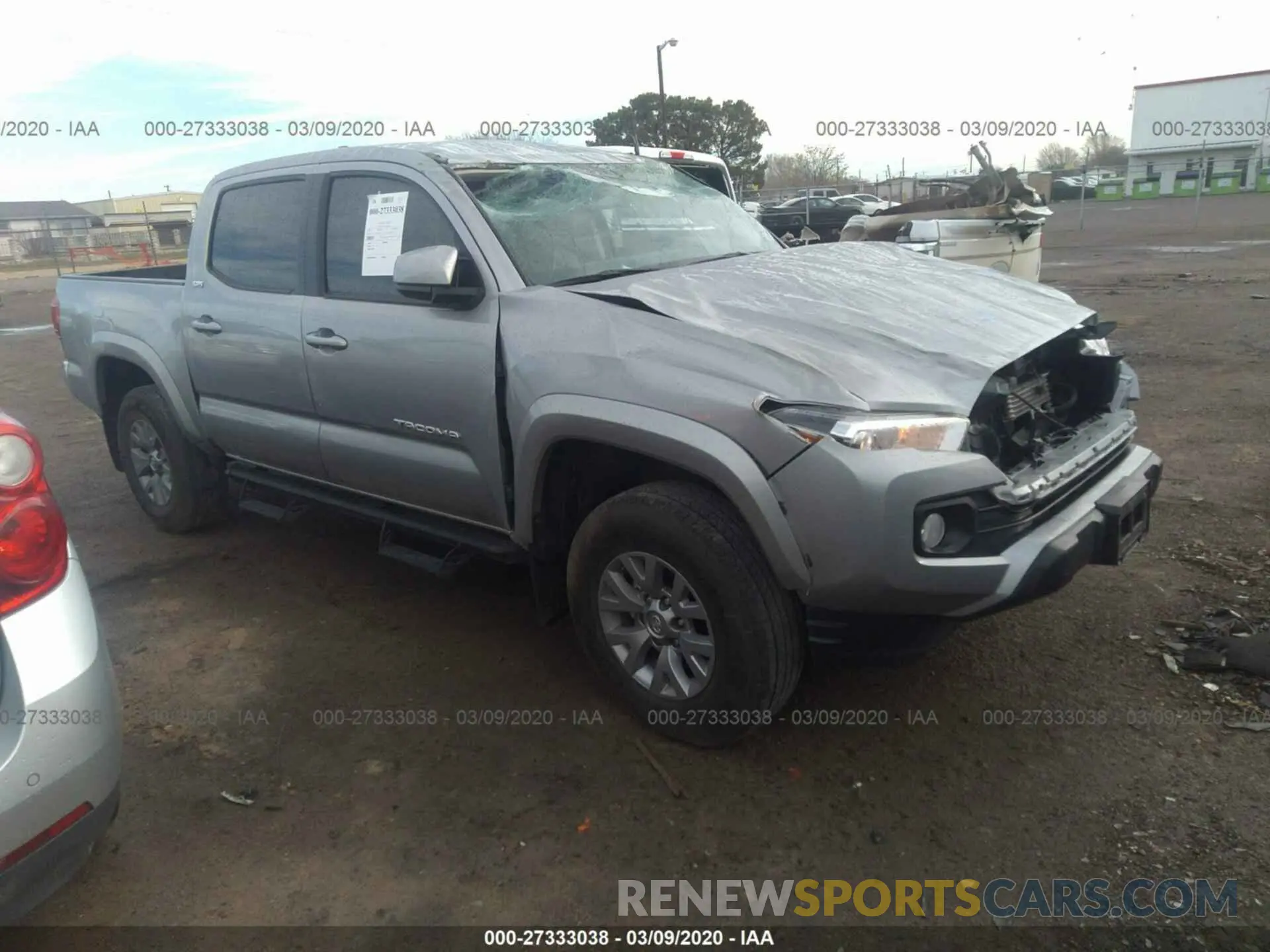 1 Фотография поврежденного автомобиля 5TFCZ5AN1KX207243 TOYOTA TACOMA 2019