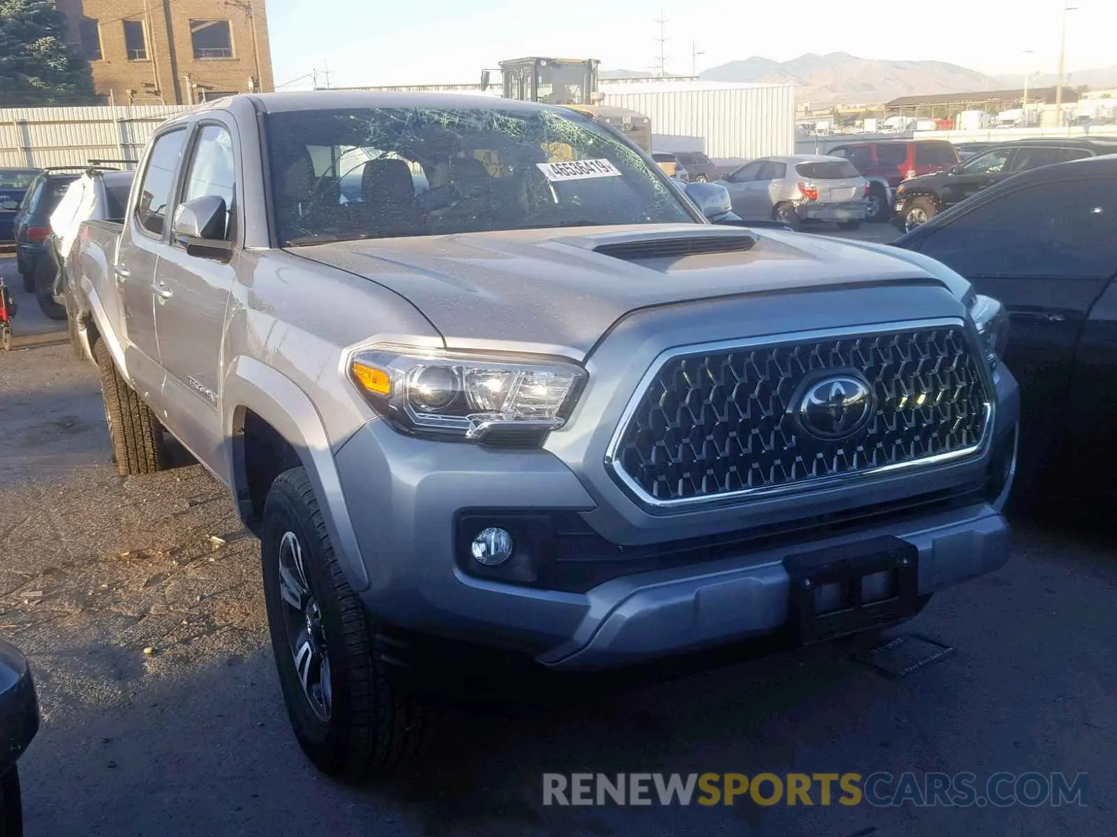 1 Photograph of a damaged car 5TFCZ5AN3KX171989 TOYOTA TACOMA 2019