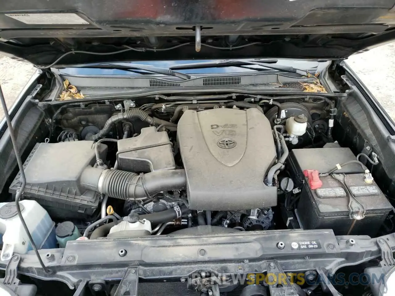 11 Photograph of a damaged car 5TFCZ5AN4KX177090 TOYOTA TACOMA 2019