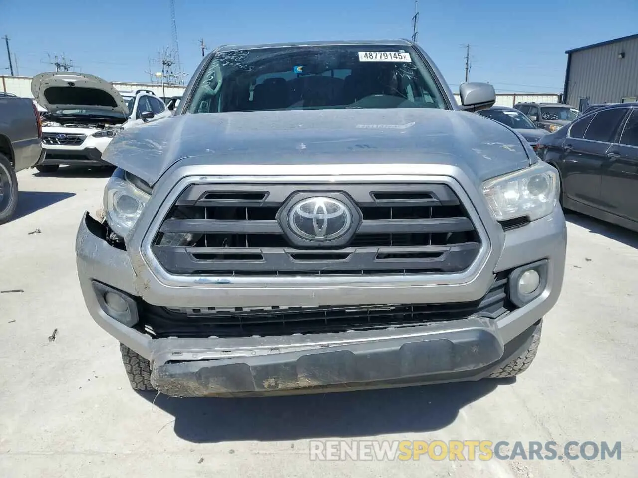 5 Фотография поврежденного автомобиля 5TFCZ5AN4KX199736 TOYOTA TACOMA 2019