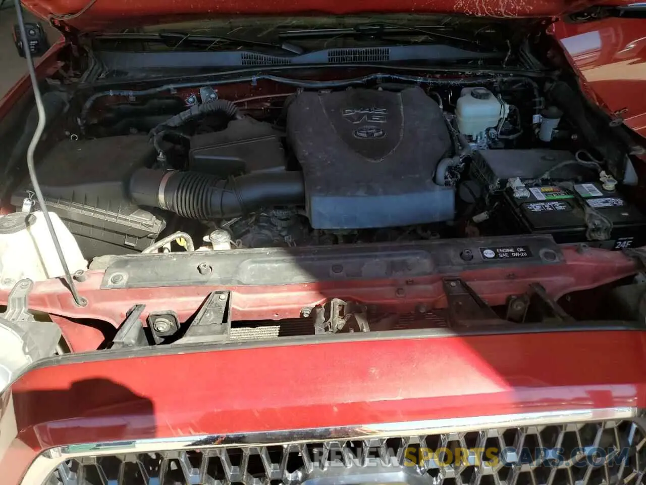 13 Photograph of a damaged car 5TFCZ5AN5KX188874 TOYOTA TACOMA 2019
