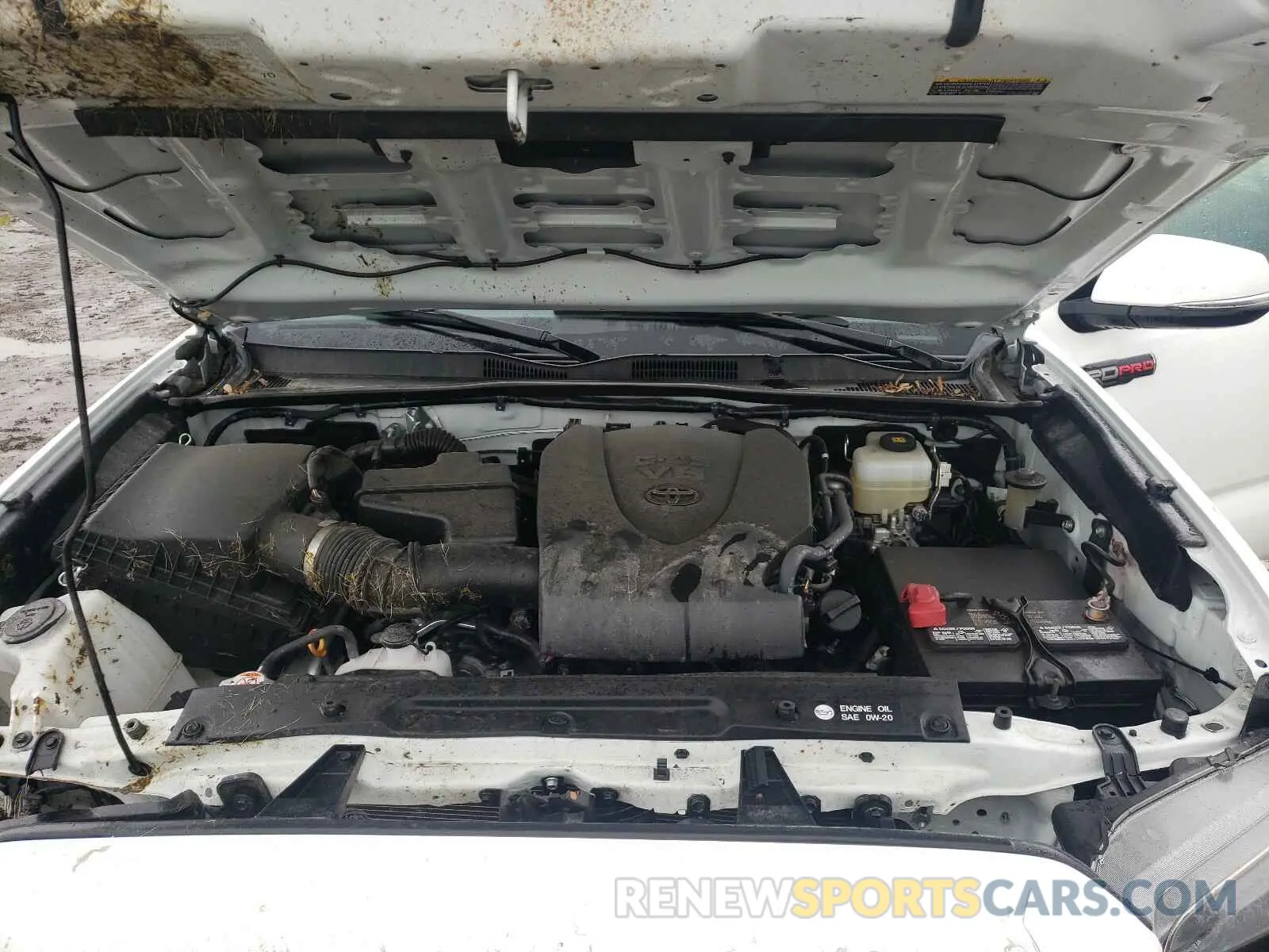 7 Photograph of a damaged car 5TFCZ5AN5KX195128 TOYOTA TACOMA 2019