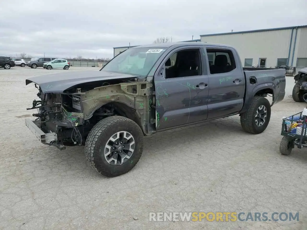 1 Фотография поврежденного автомобиля 5TFCZ5ANXKX181810 TOYOTA TACOMA 2019