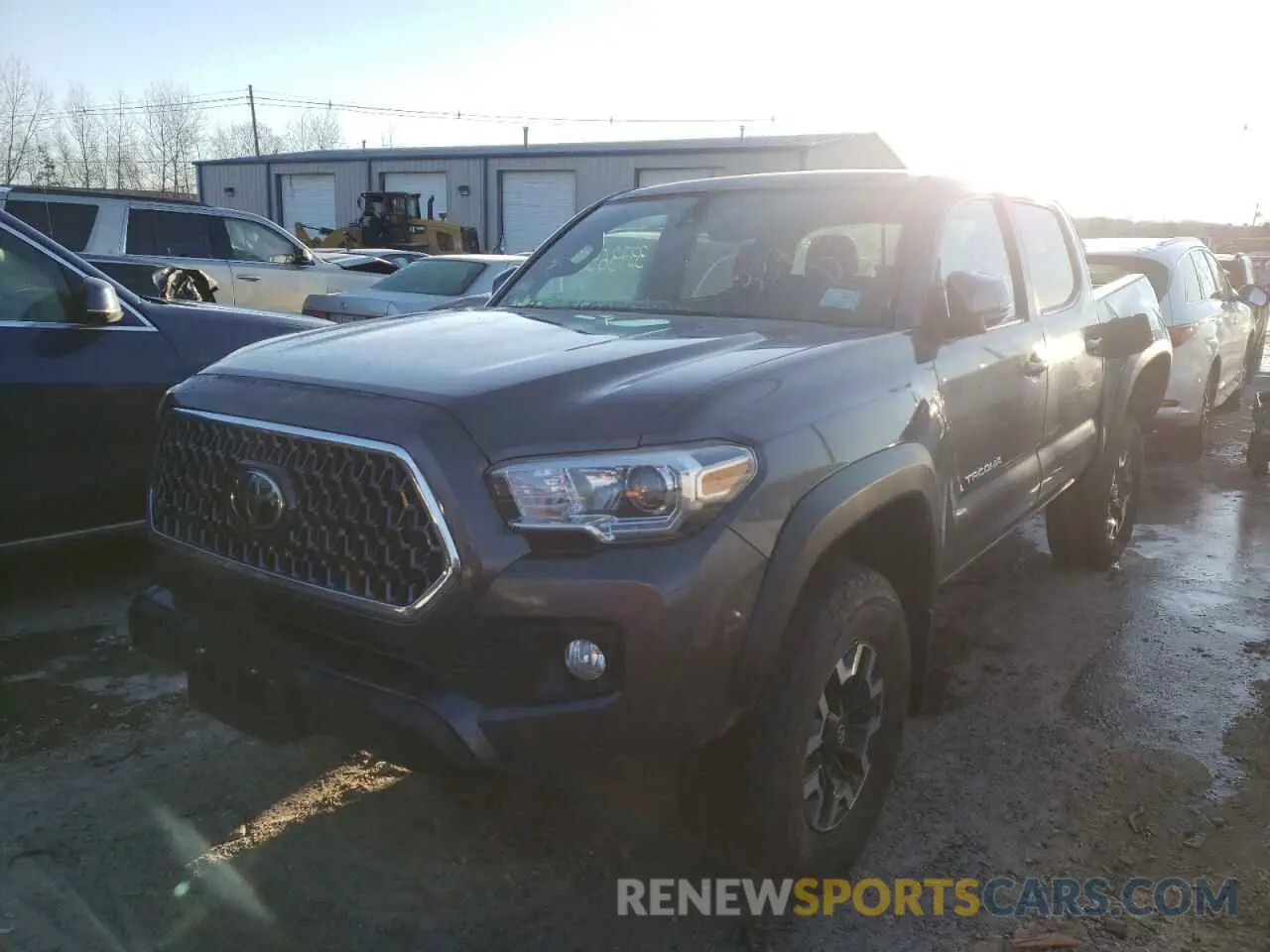 2 Photograph of a damaged car 5TFCZ5ANXKX184982 TOYOTA TACOMA 2019