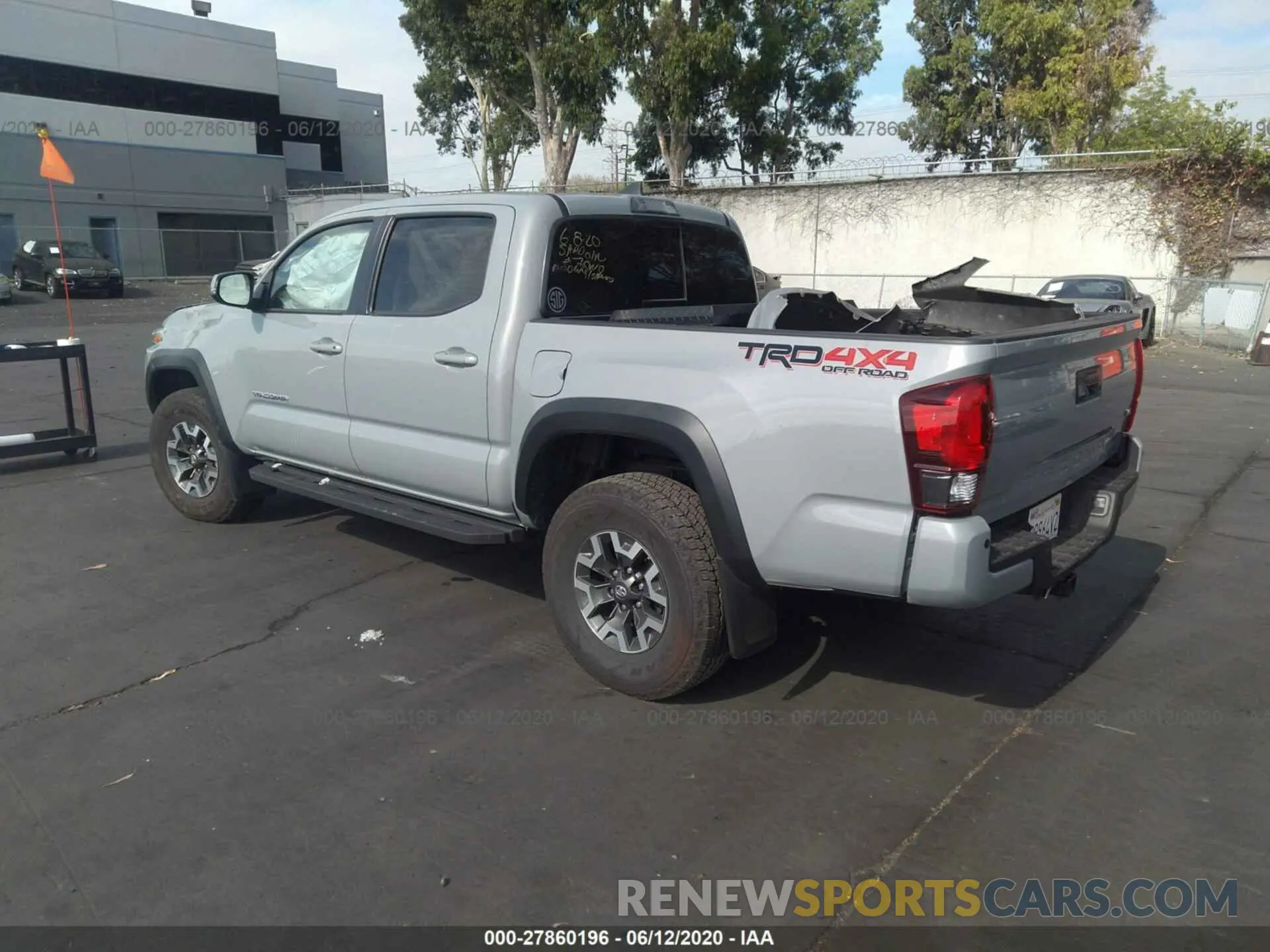 3 Photograph of a damaged car 5TFCZ5ANXKX208746 TOYOTA TACOMA 2019