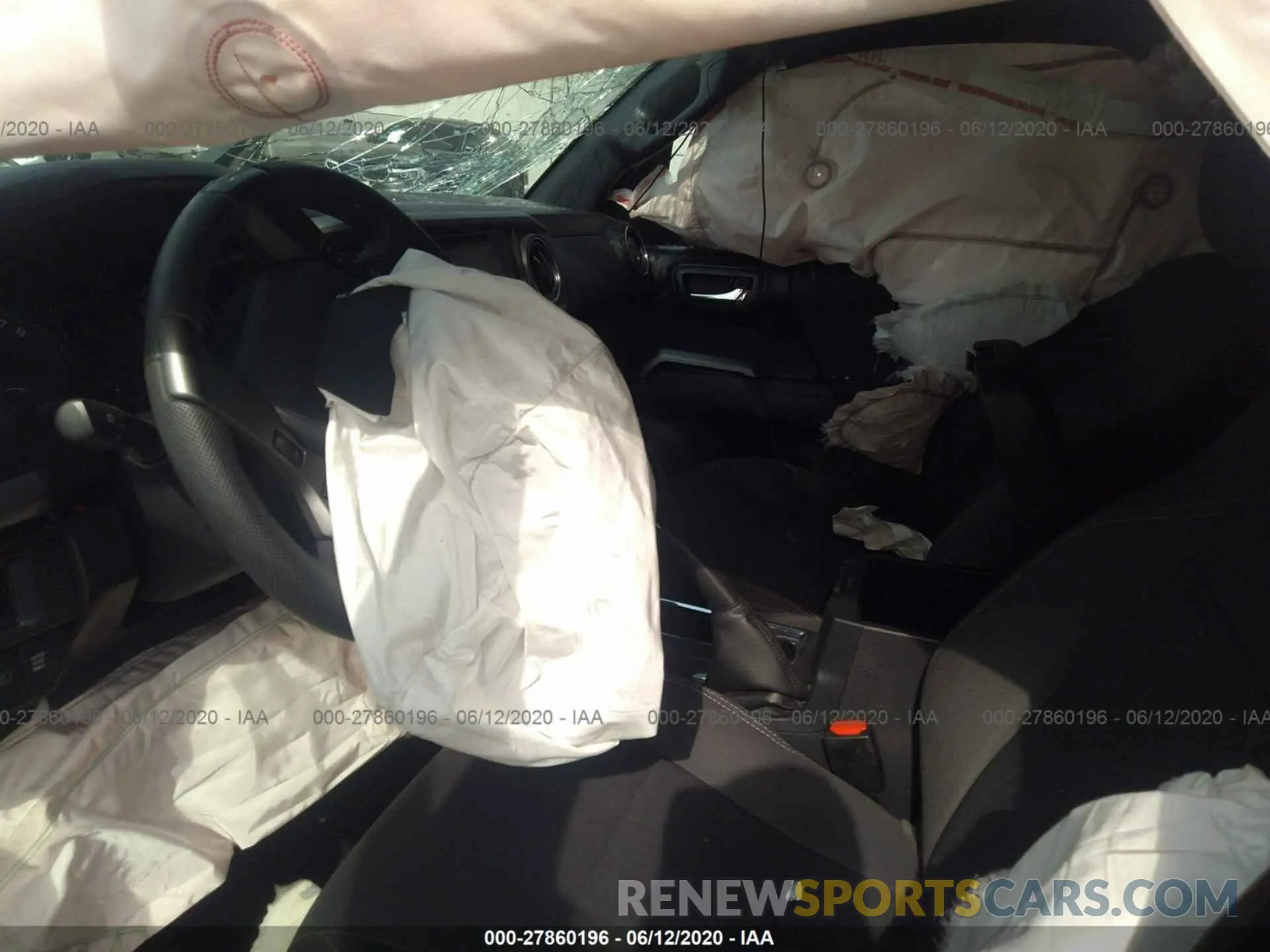 5 Photograph of a damaged car 5TFCZ5ANXKX208746 TOYOTA TACOMA 2019