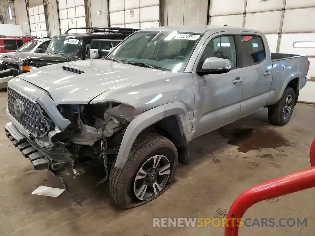 1 Photograph of a damaged car 5TFDZ5BN2KX040264 TOYOTA TACOMA 2019