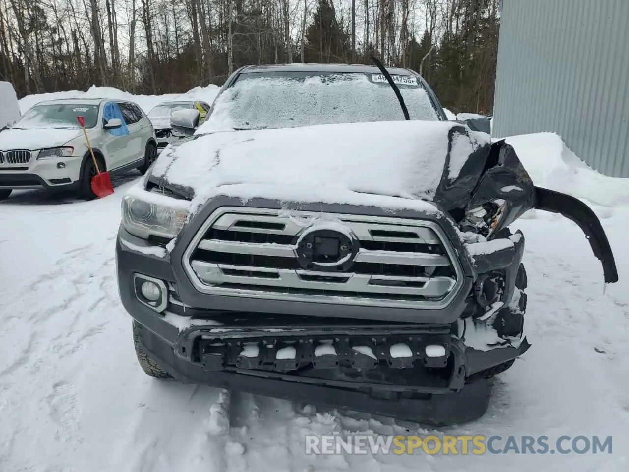 5 Photograph of a damaged car 5TFGZ5ANXKX186331 TOYOTA TACOMA 2019
