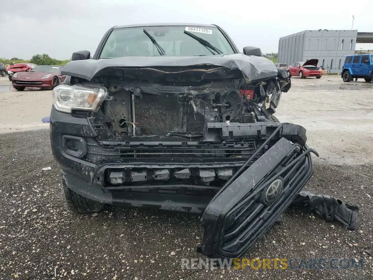 5 Photograph of a damaged car 5TFRX5GN1KX135550 TOYOTA TACOMA 2019