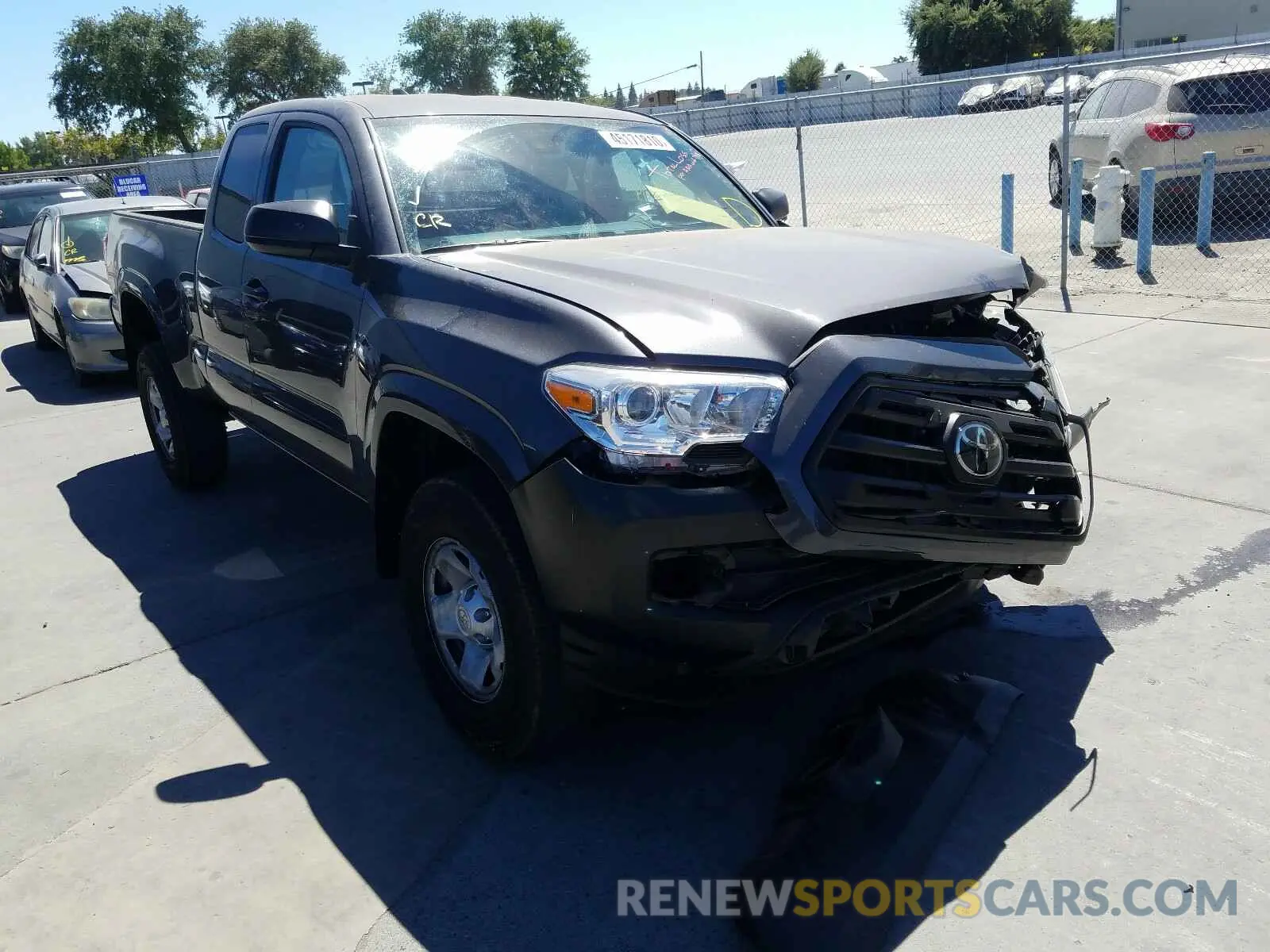 1 Photograph of a damaged car 5TFRX5GN5KX137446 TOYOTA TACOMA 2019