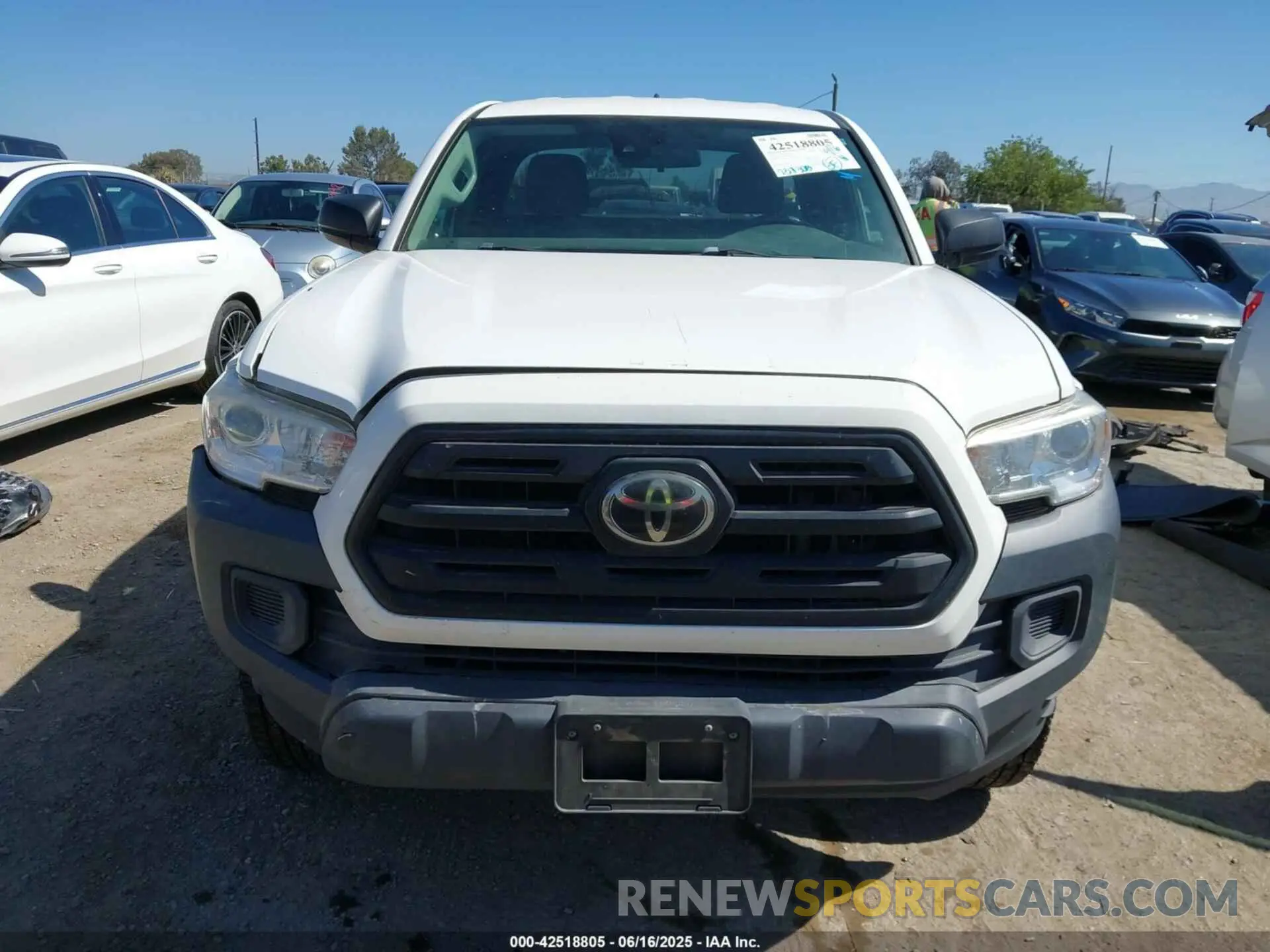 12 Photograph of a damaged car 5TFRX5GN5KX149810 TOYOTA TACOMA 2019