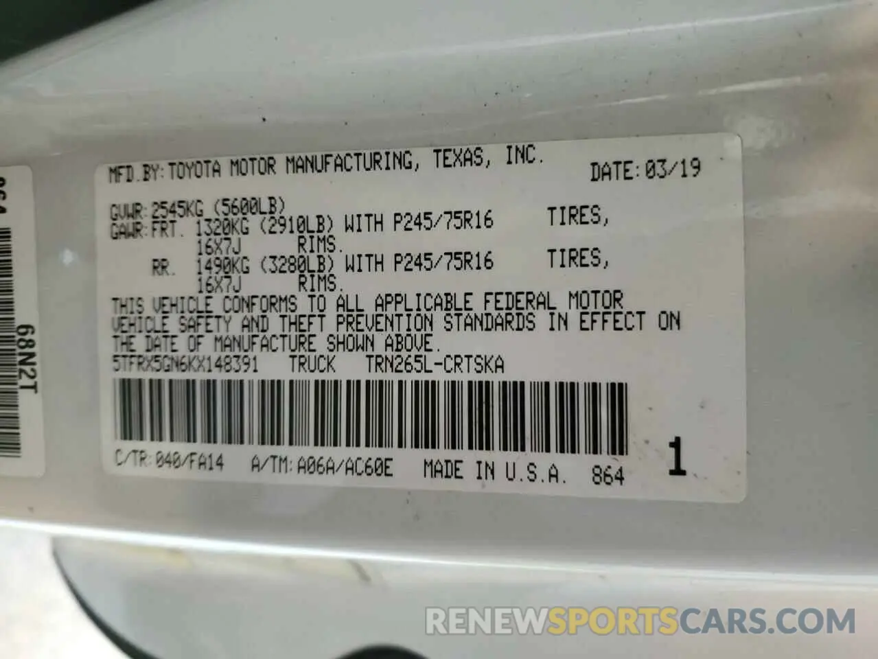 10 Photograph of a damaged car 5TFRX5GN6KX148391 TOYOTA TACOMA 2019