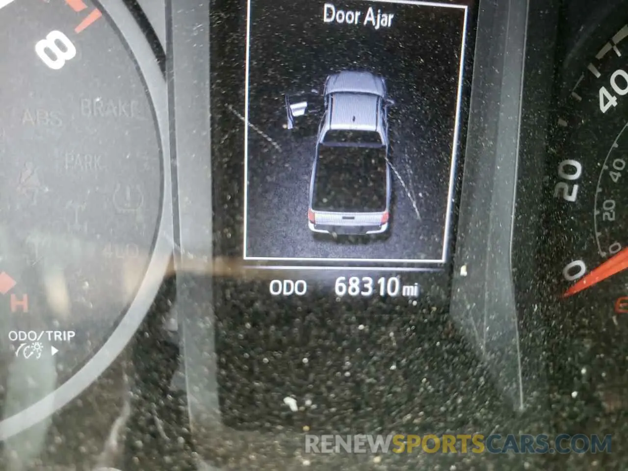 8 Photograph of a damaged car 5TFRX5GN6KX148391 TOYOTA TACOMA 2019