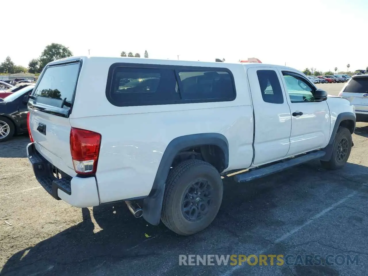 3 Photograph of a damaged car 5TFRX5GN7KX165250 TOYOTA TACOMA 2019