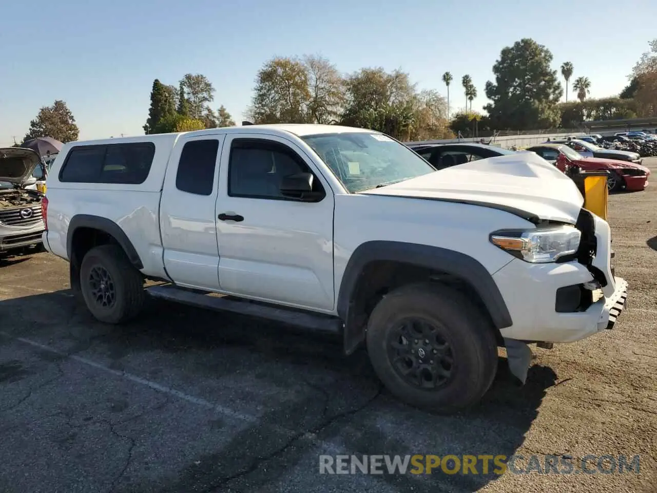 4 Photograph of a damaged car 5TFRX5GN7KX165250 TOYOTA TACOMA 2019