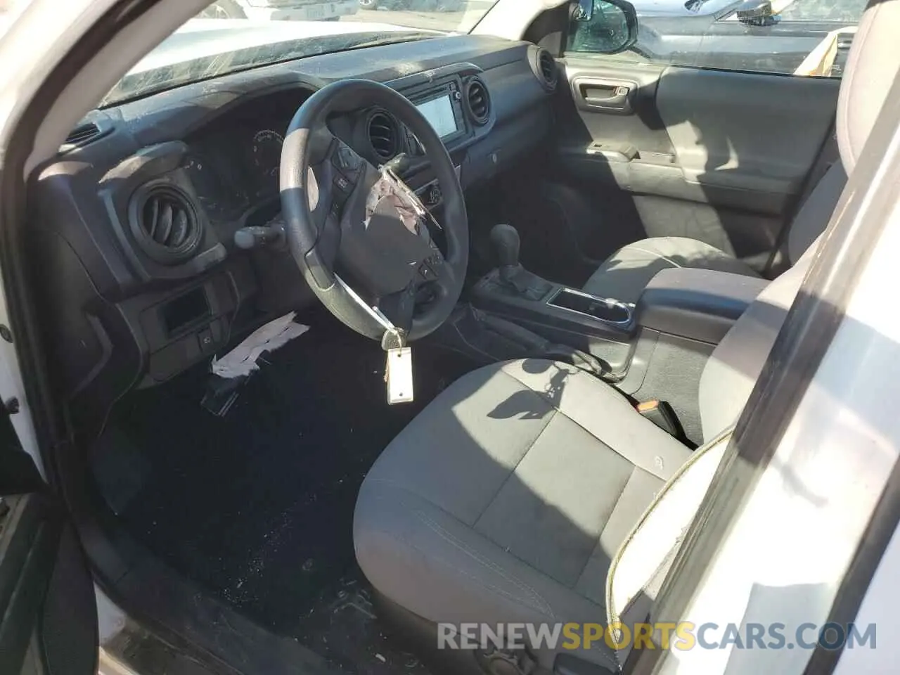 7 Photograph of a damaged car 5TFRX5GN7KX165250 TOYOTA TACOMA 2019