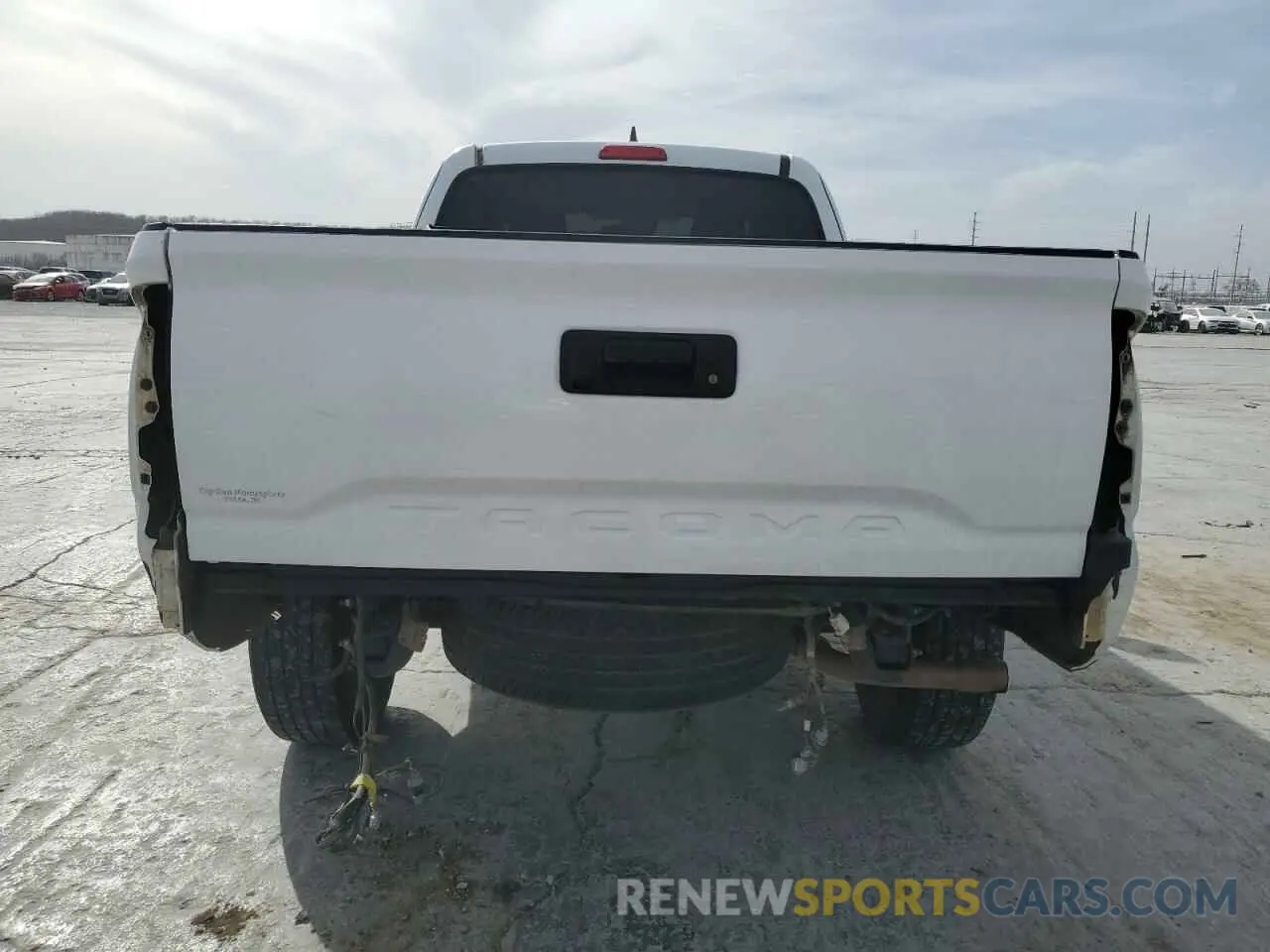6 Фотография поврежденного автомобиля 5TFRX5GN9KX147378 TOYOTA TACOMA 2019
