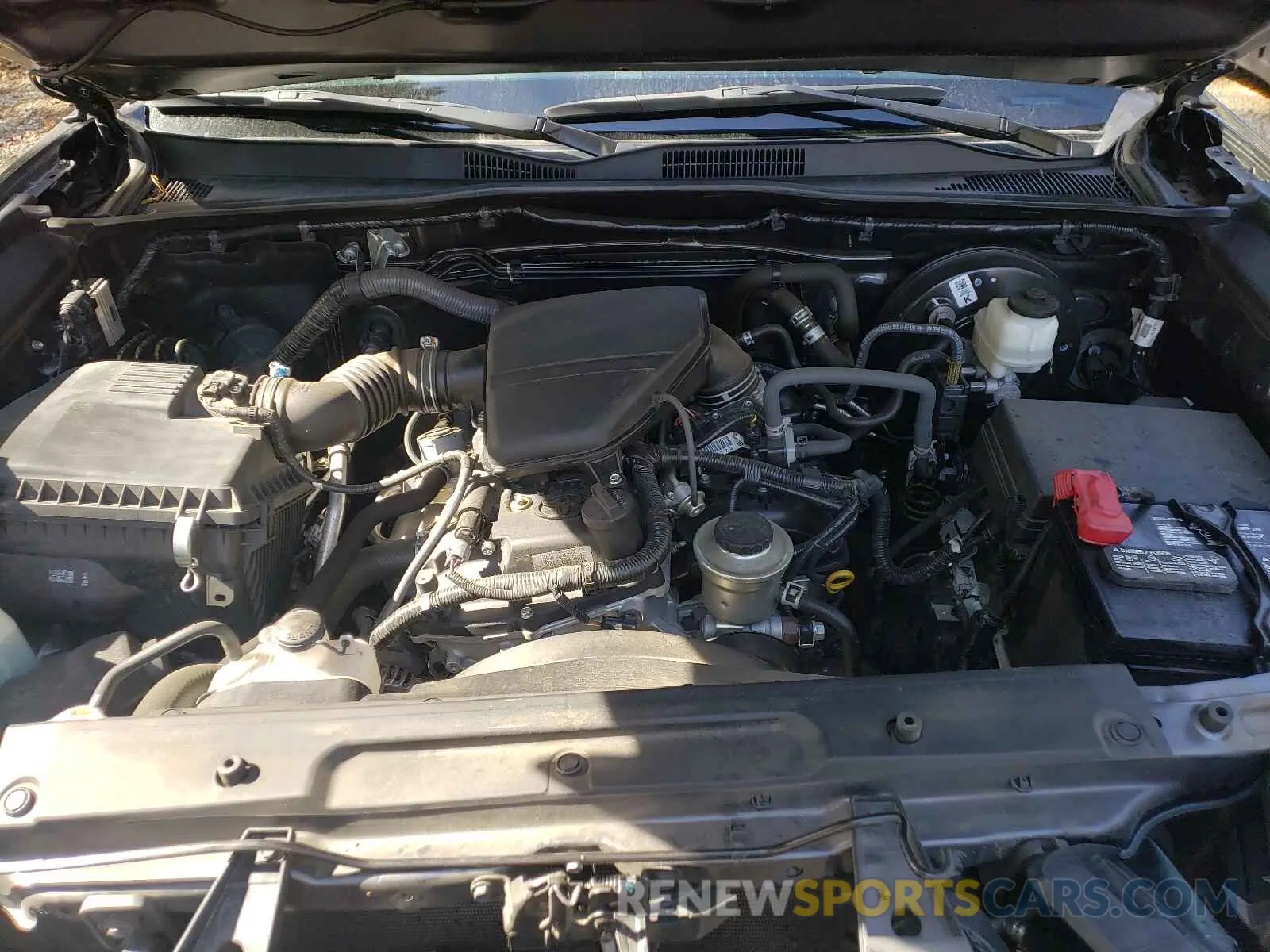 7 Photograph of a damaged car 5TFRX5GNXKX143713 TOYOTA TACOMA 2019