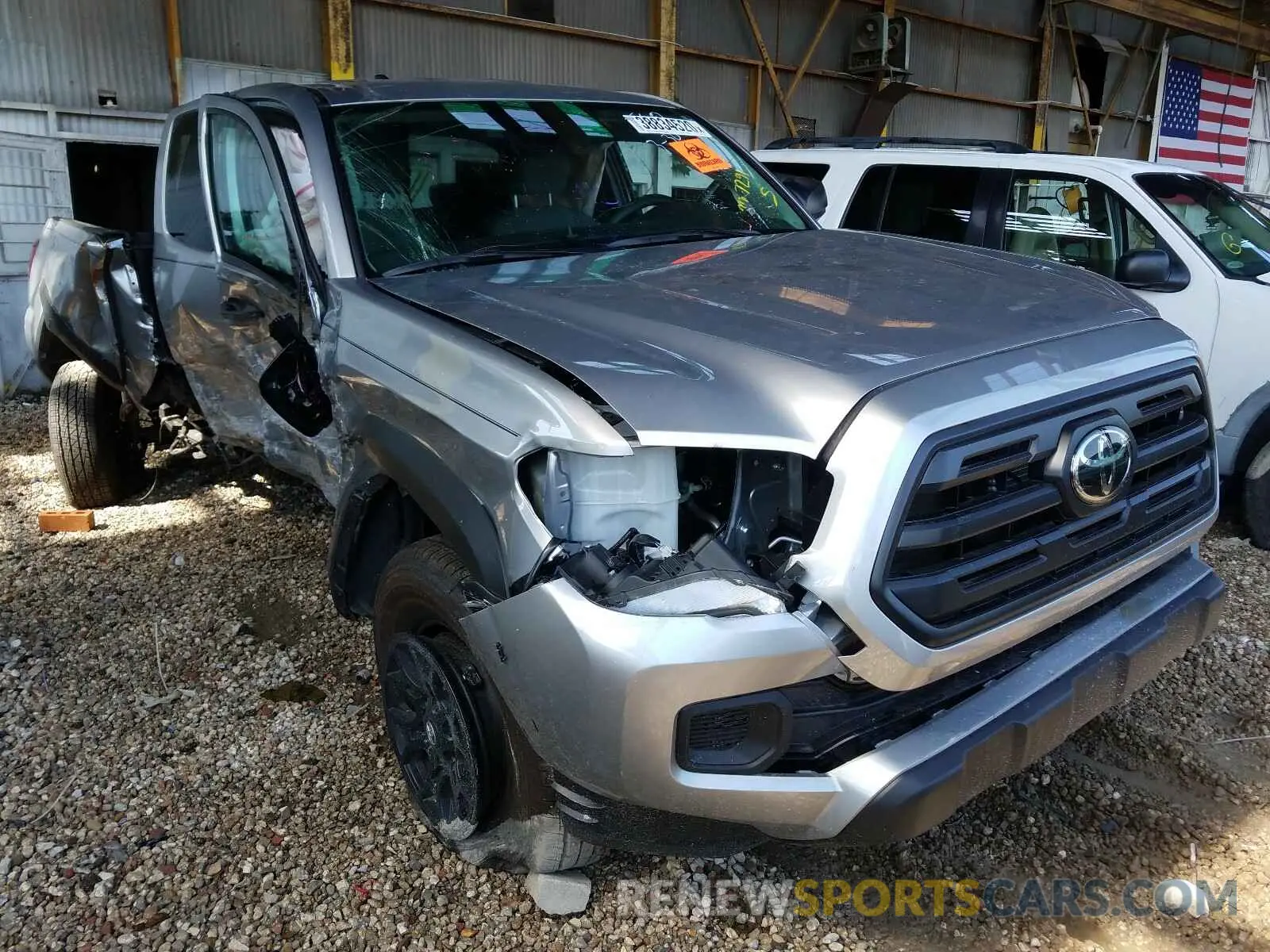1 Photograph of a damaged car 5TFRZ5CN1KX086771 TOYOTA TACOMA 2019